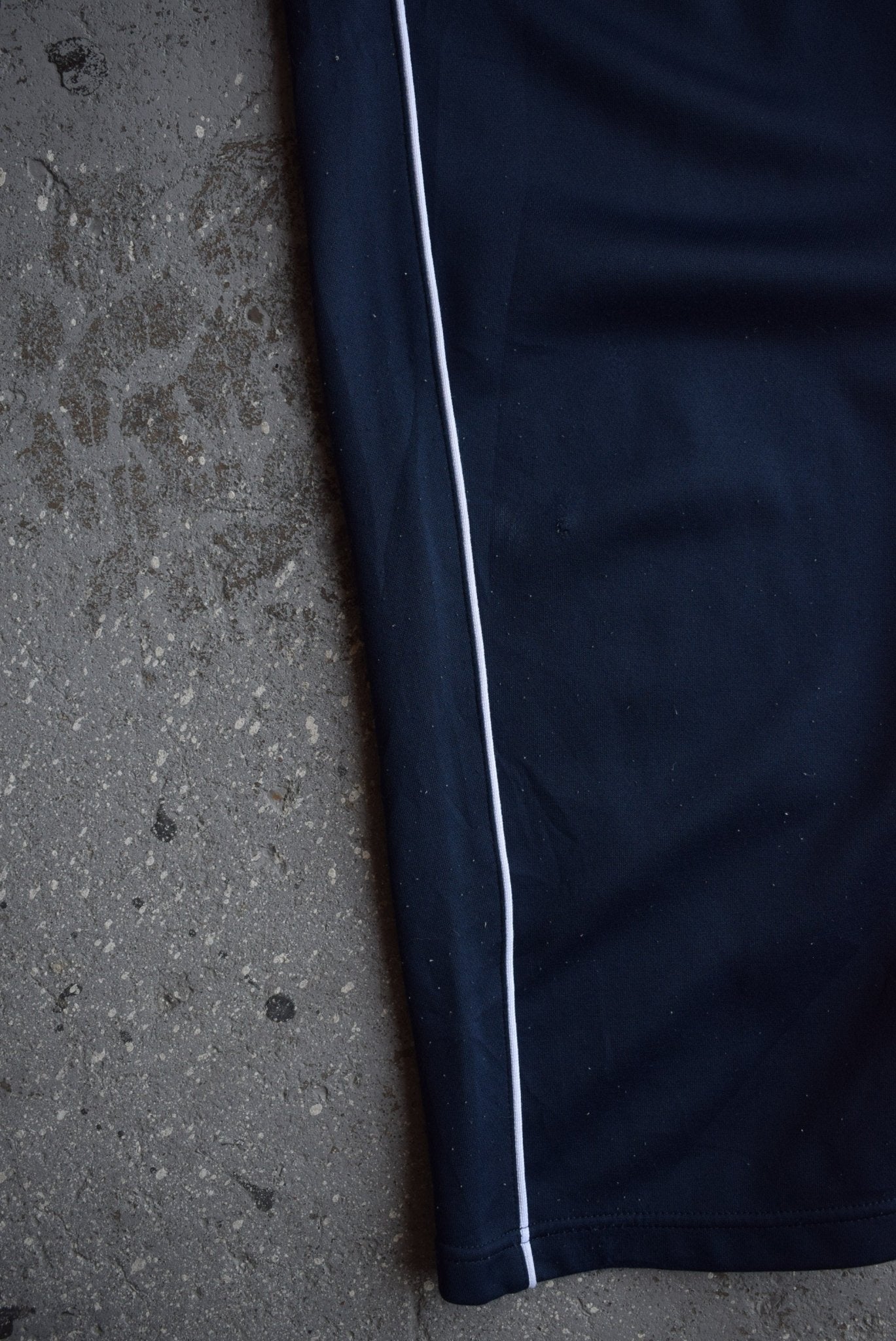 Vintage Nike Classic Logo Embroidered Track Pants (M/L) - Retrospective Store