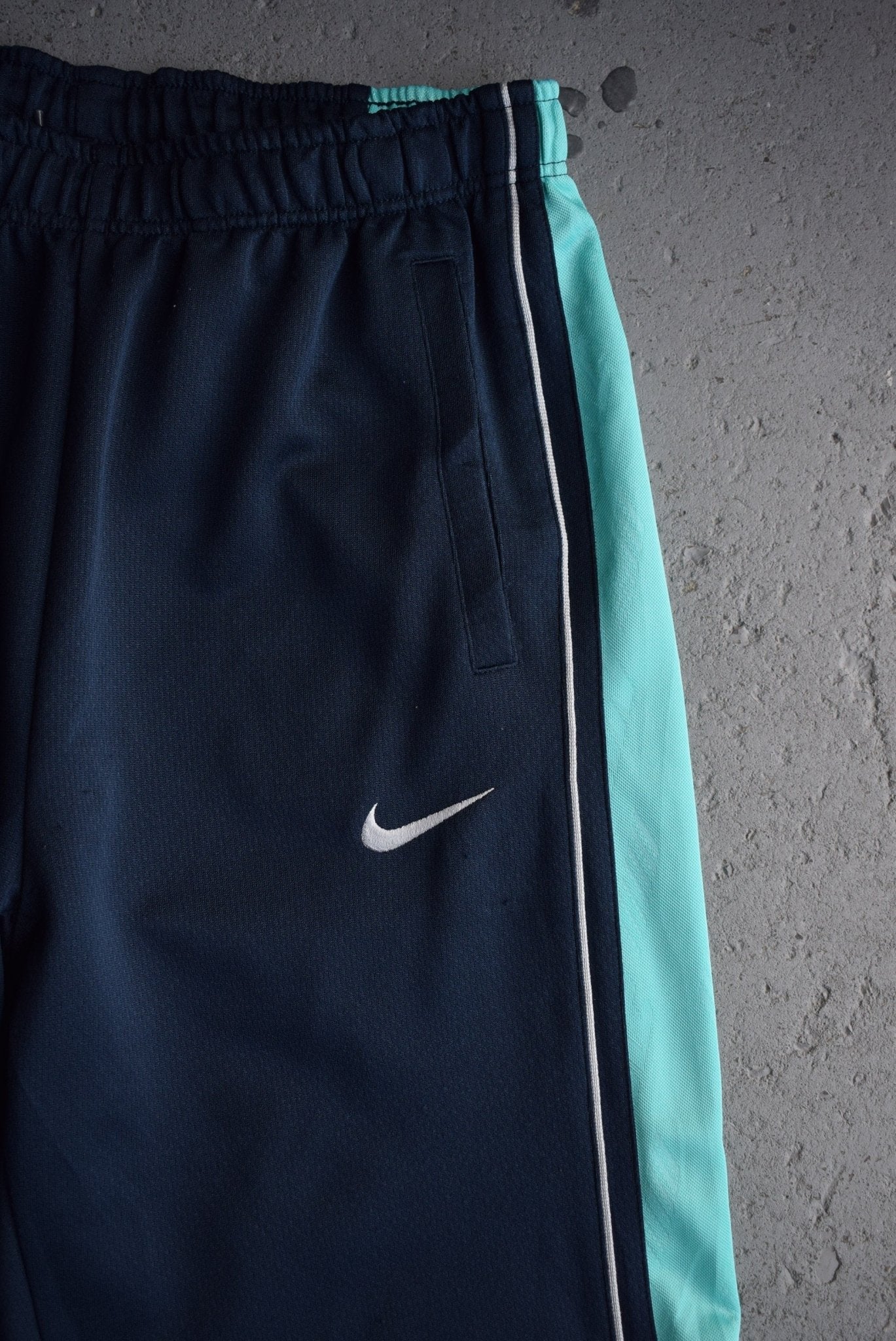 Vintage Nike Classic Logo Embroidered Track Pants (M/L) - Retrospective Store