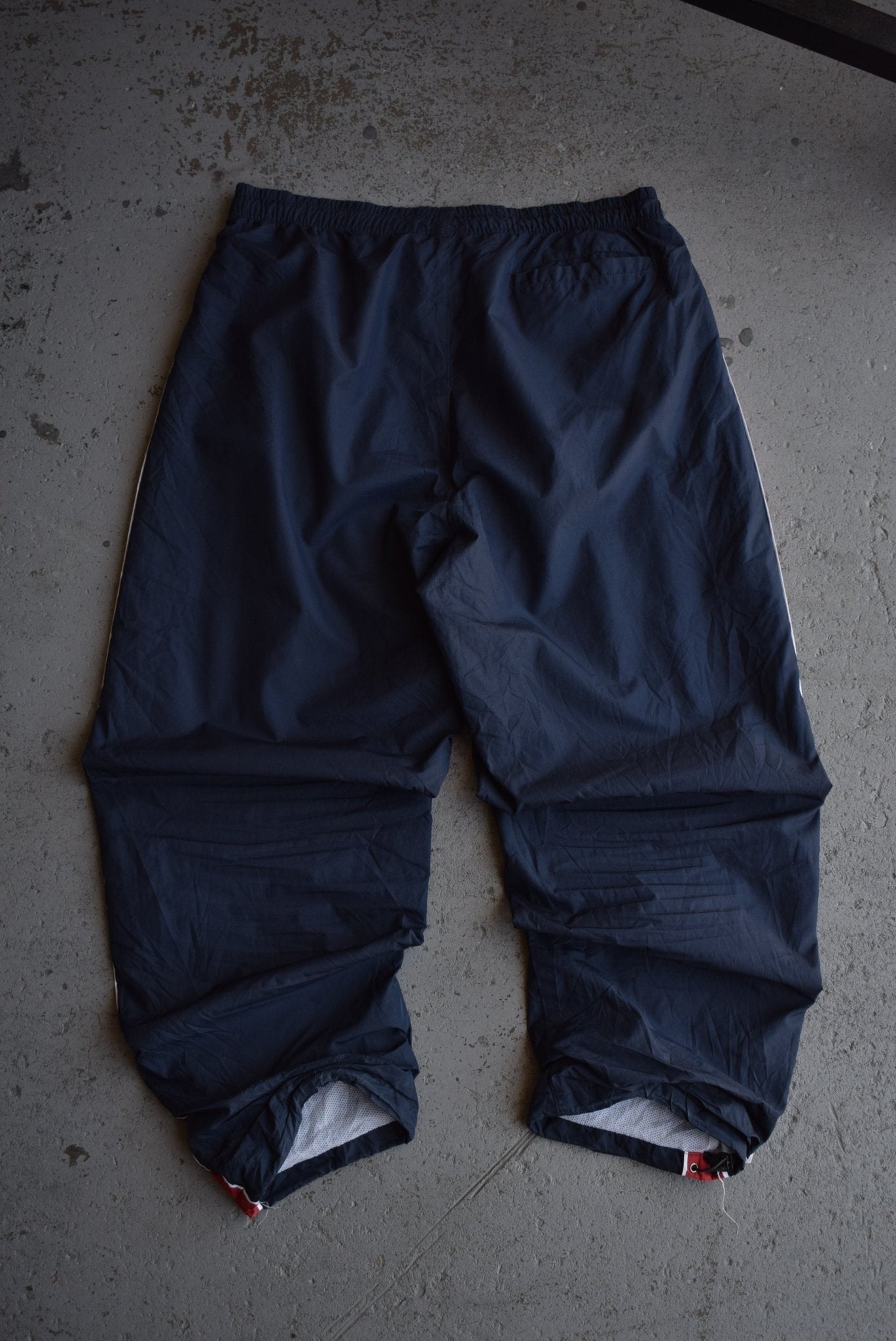 Vintage Nike Classic Logo Embroidered Track Pants (XL) - Retrospective Store