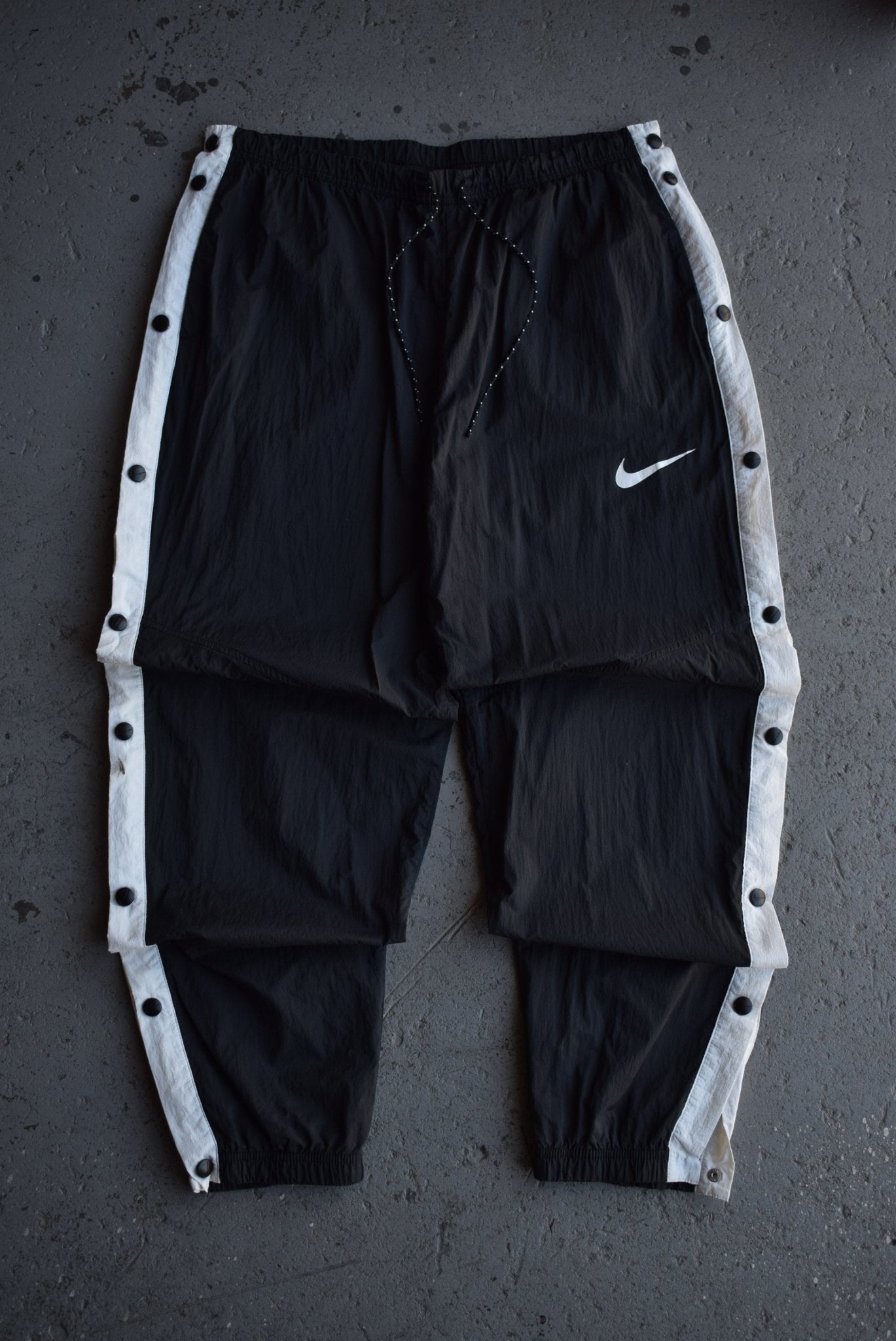 Vintage Nike Classic Logo Snap Track Pants (XL) - Retrospective Store