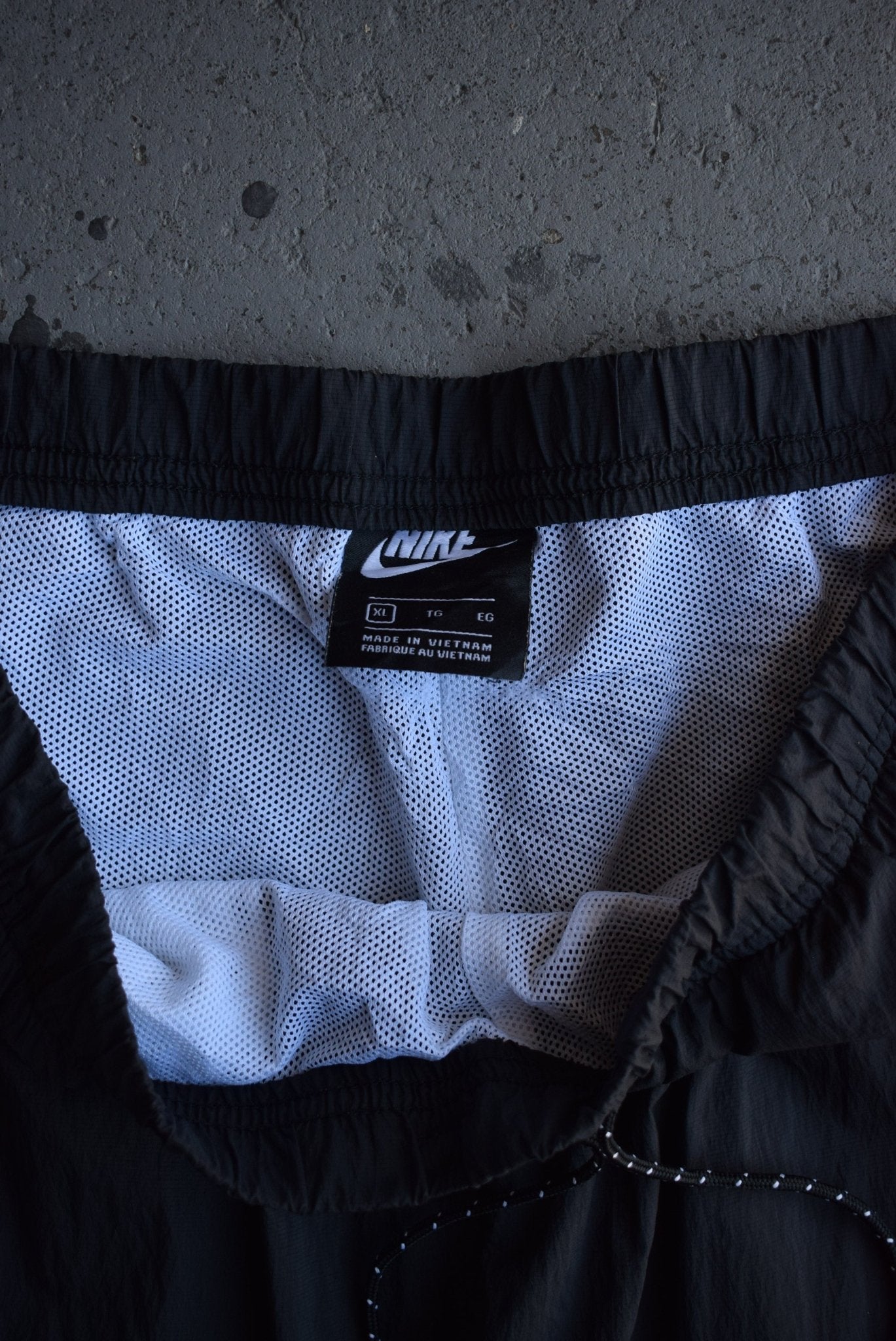 Vintage Nike Classic Logo Snap Track Pants (XL) - Retrospective Store