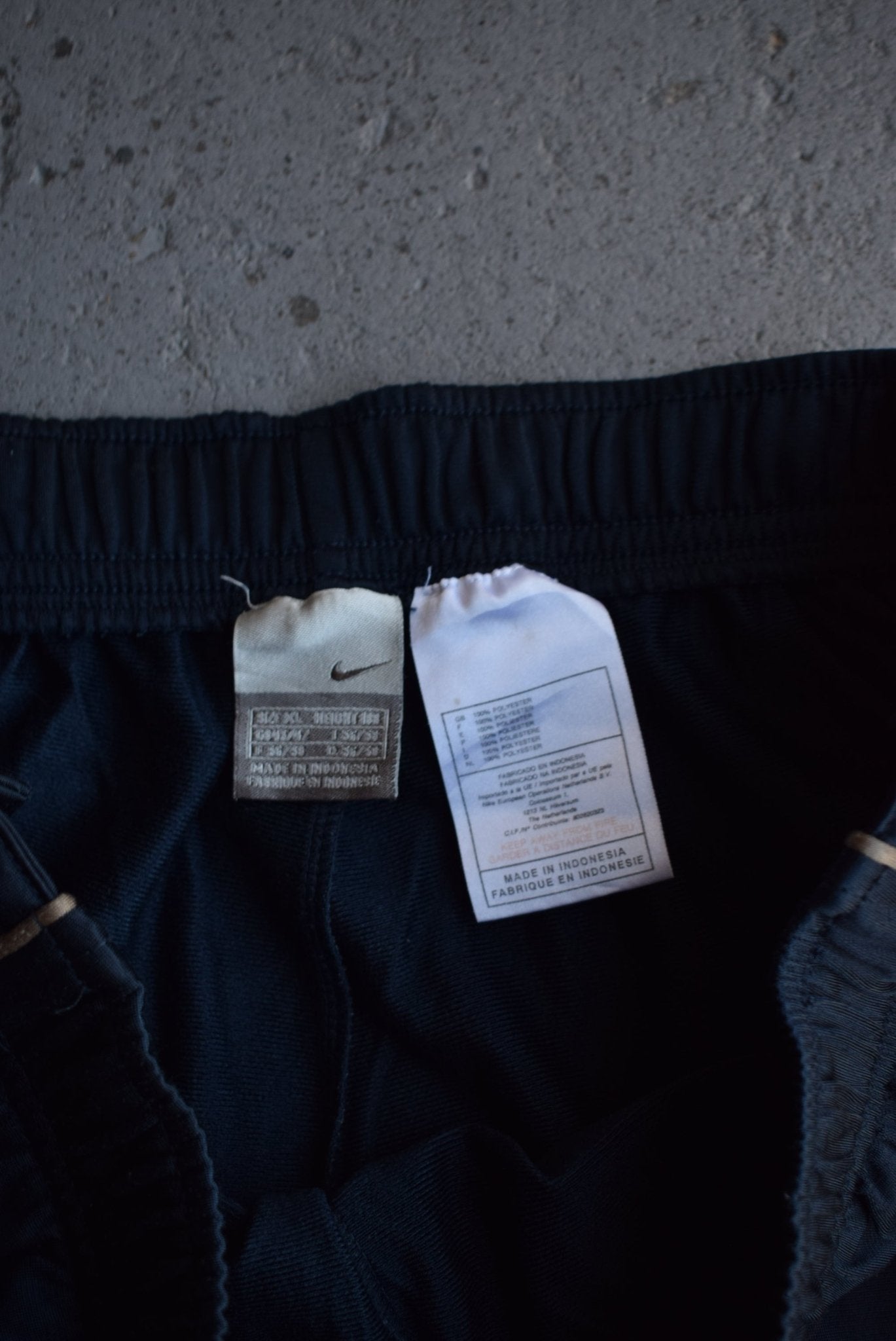 Vintage Nike Classic Logo Snap Track Pants (XL) - Retrospective Store