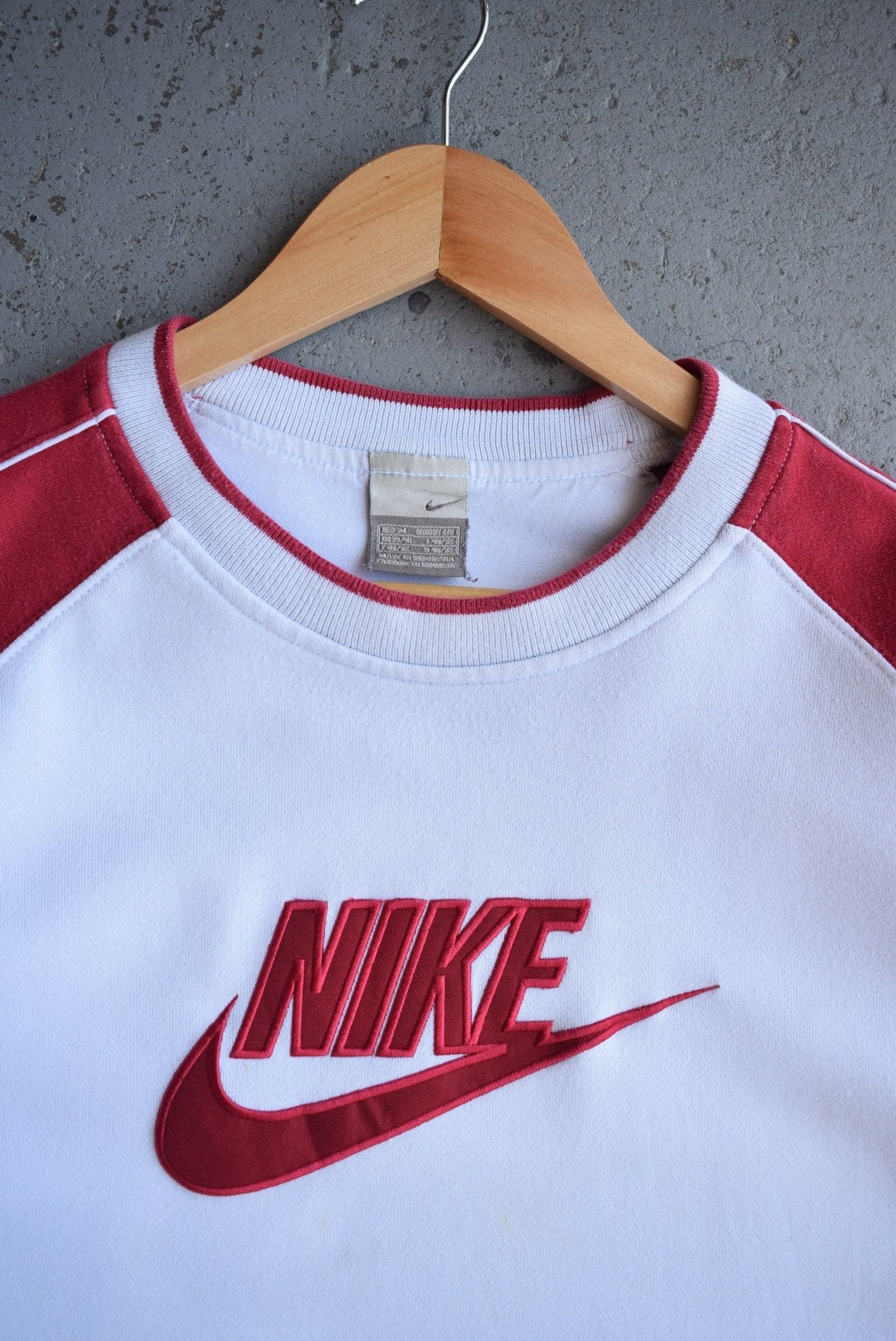Vintage Nike Embroidered Spellout Crewneck (M) - Retrospective Store