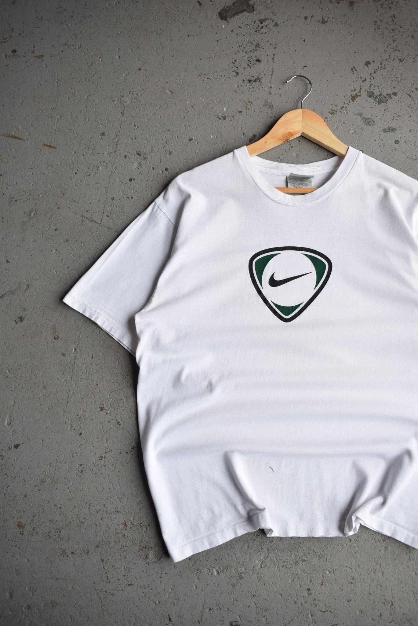 Vintage Nike Soccer Big Swoosh Tee (M) - Retrospective Store