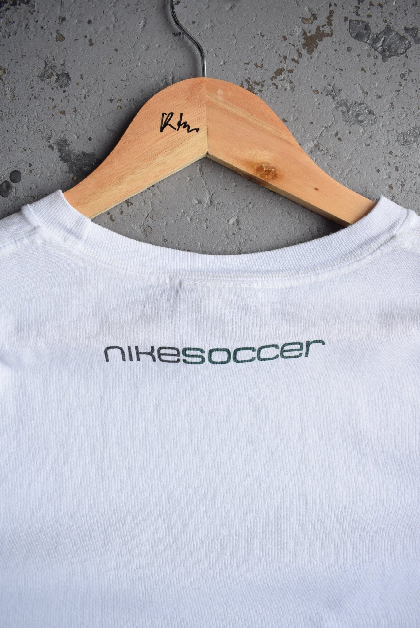 Vintage Nike Soccer Big Swoosh Tee (M) - Retrospective Store