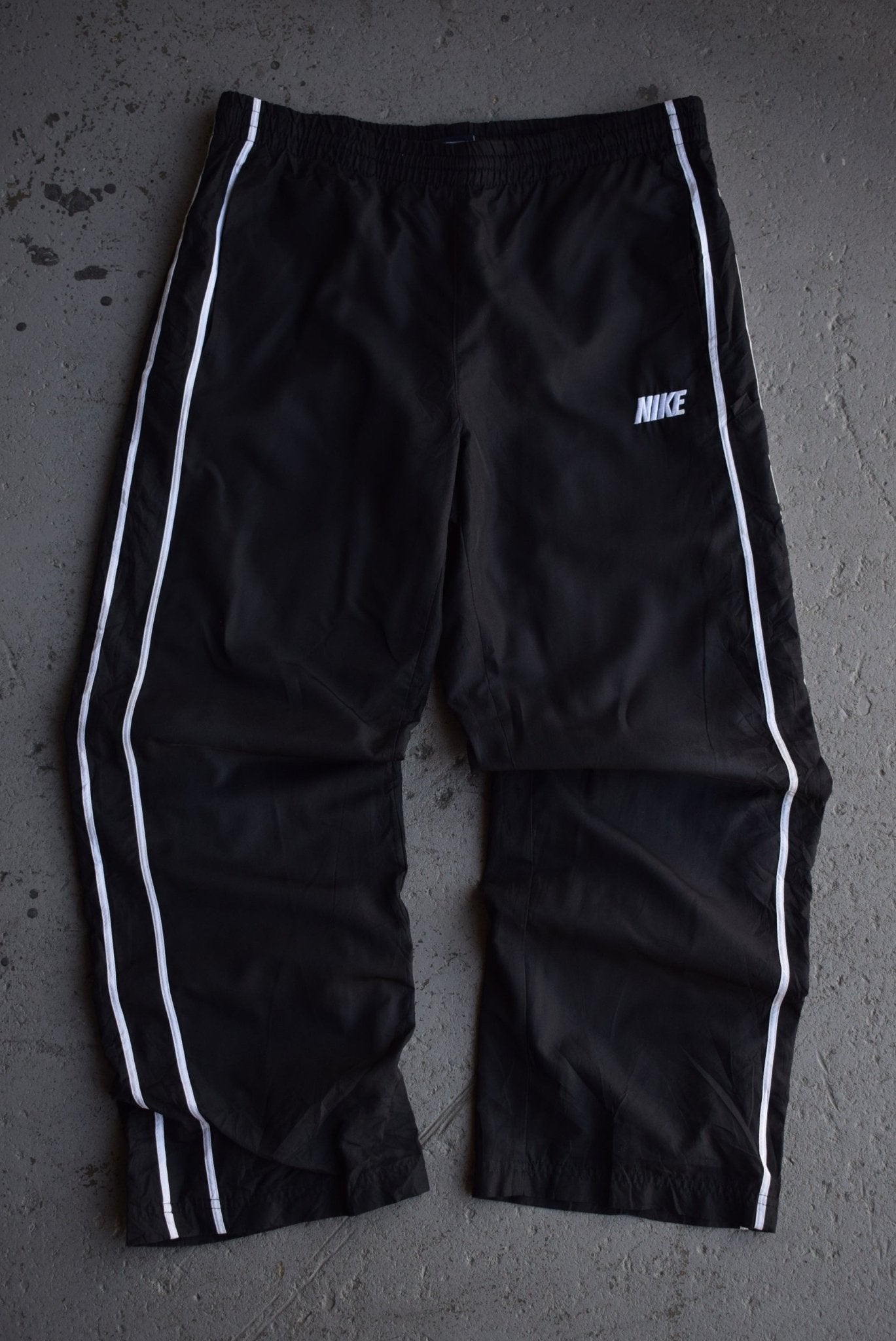 Vintage Nike Spellout Embroidered Track Pants (M) - Retrospective Store