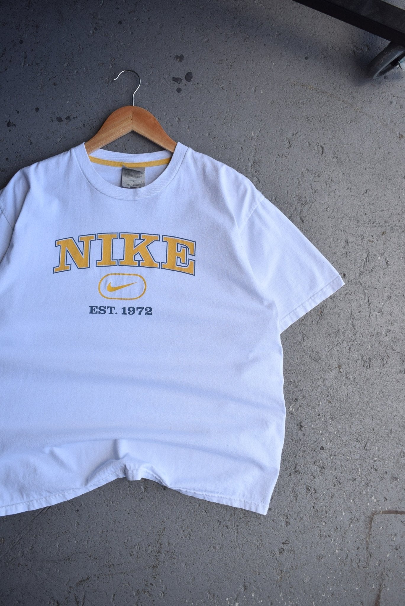 Vintage Nike Spellout Tee (L) - Retrospective Store