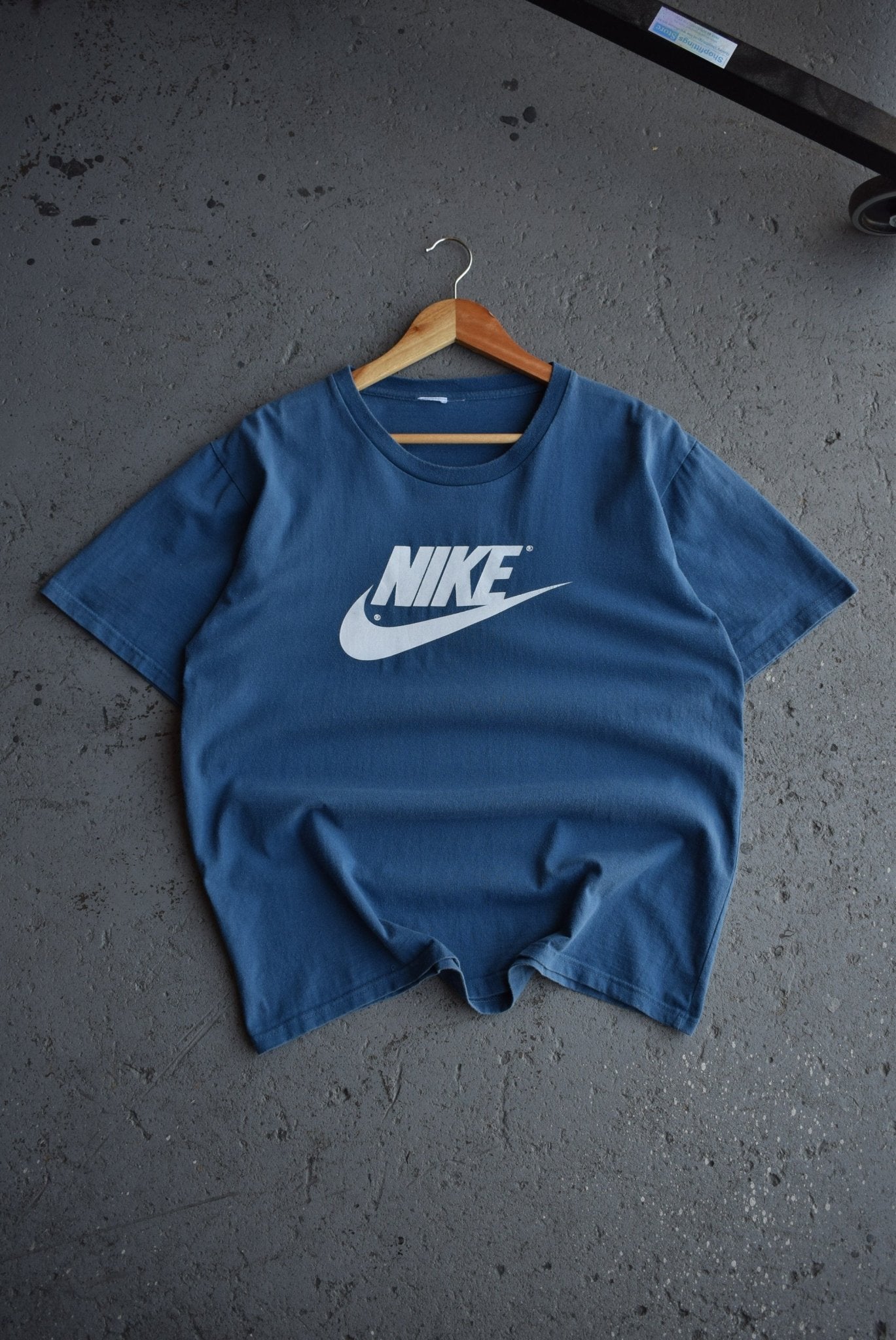 Vintage Nike Spellout Tee (M) - Retrospective Store