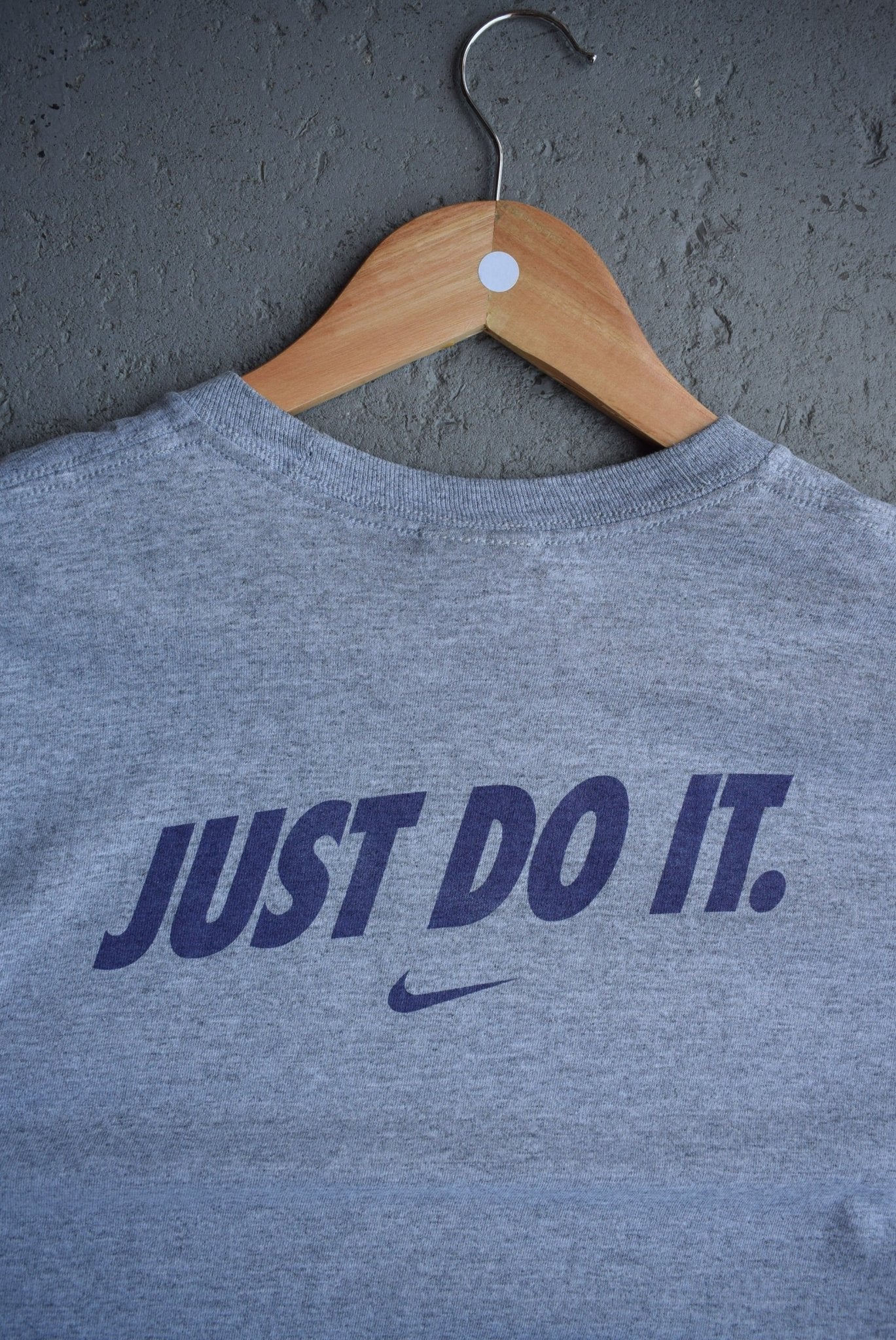 Vintage Nike Volleyball Camp Tee (S) - Retrospective Store