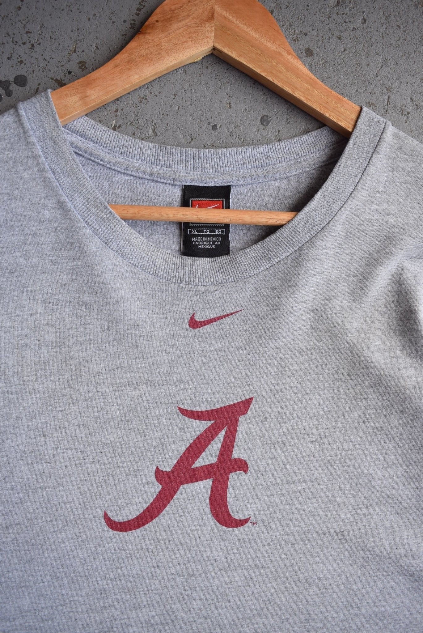 Vintage Nike x Alabama University tee (XL) - Retrospective Store