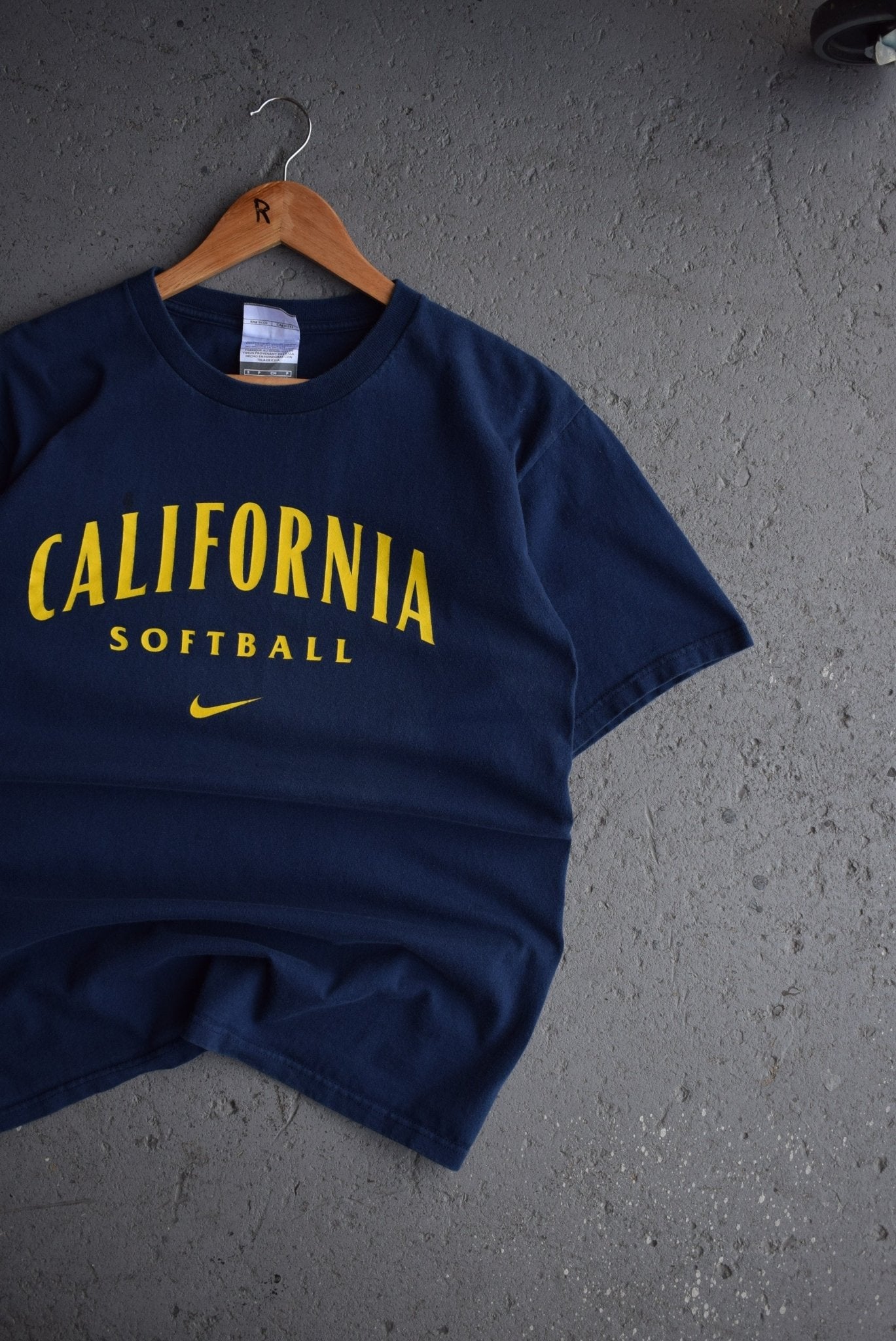 Vintage Nike x California Softball Tee (S) - Retrospective Store