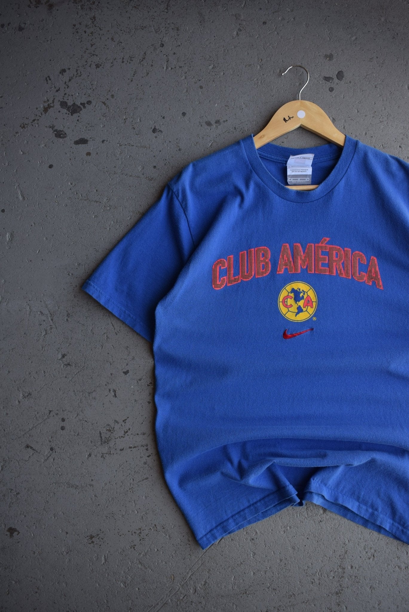 Vintage Nike x Club America FC Embroidered Tee (M) - Retrospective Store