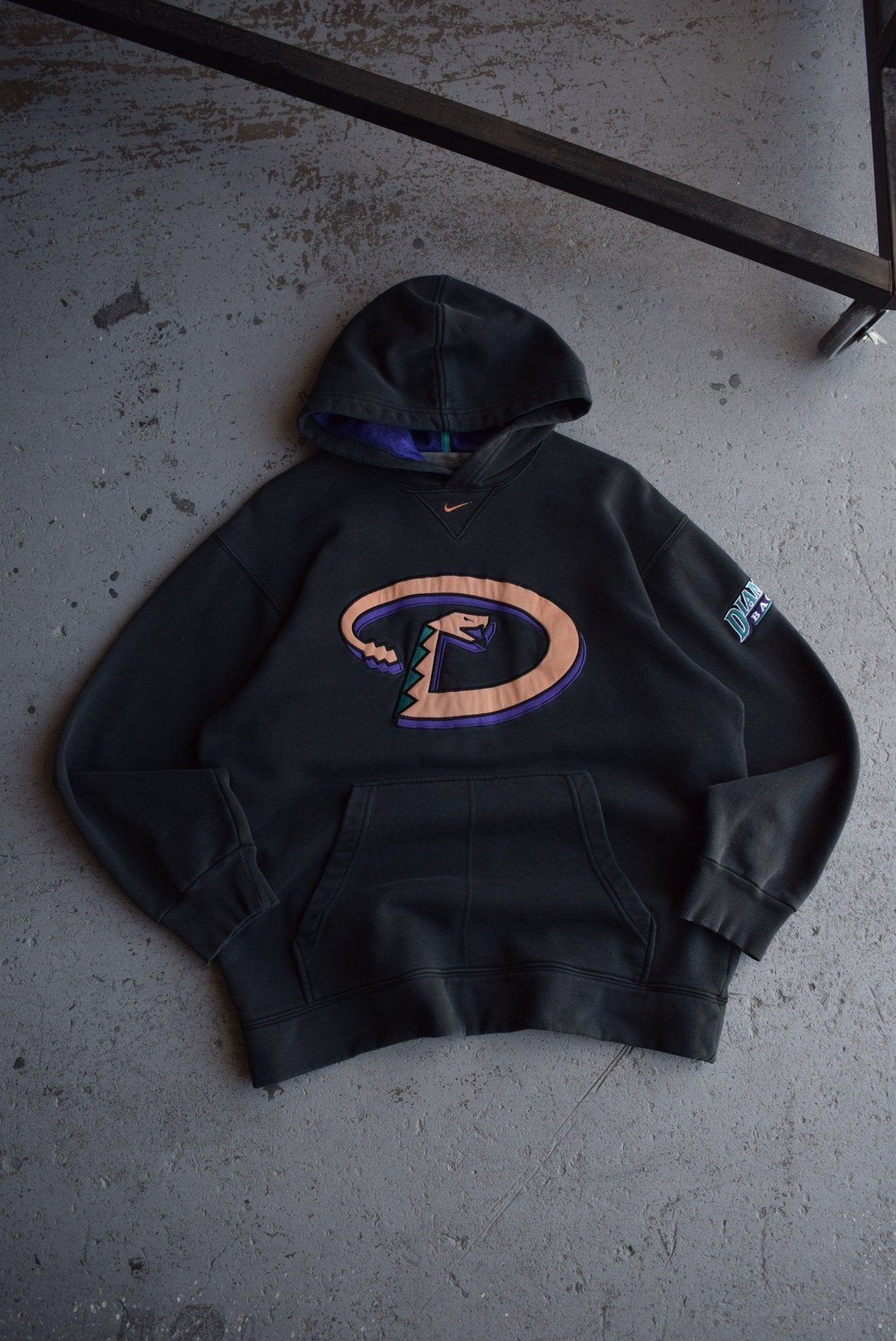 Vintage Nike x MLB Arizona Diamondbacks Embroidered Hoodie (L) - Retrospective Store