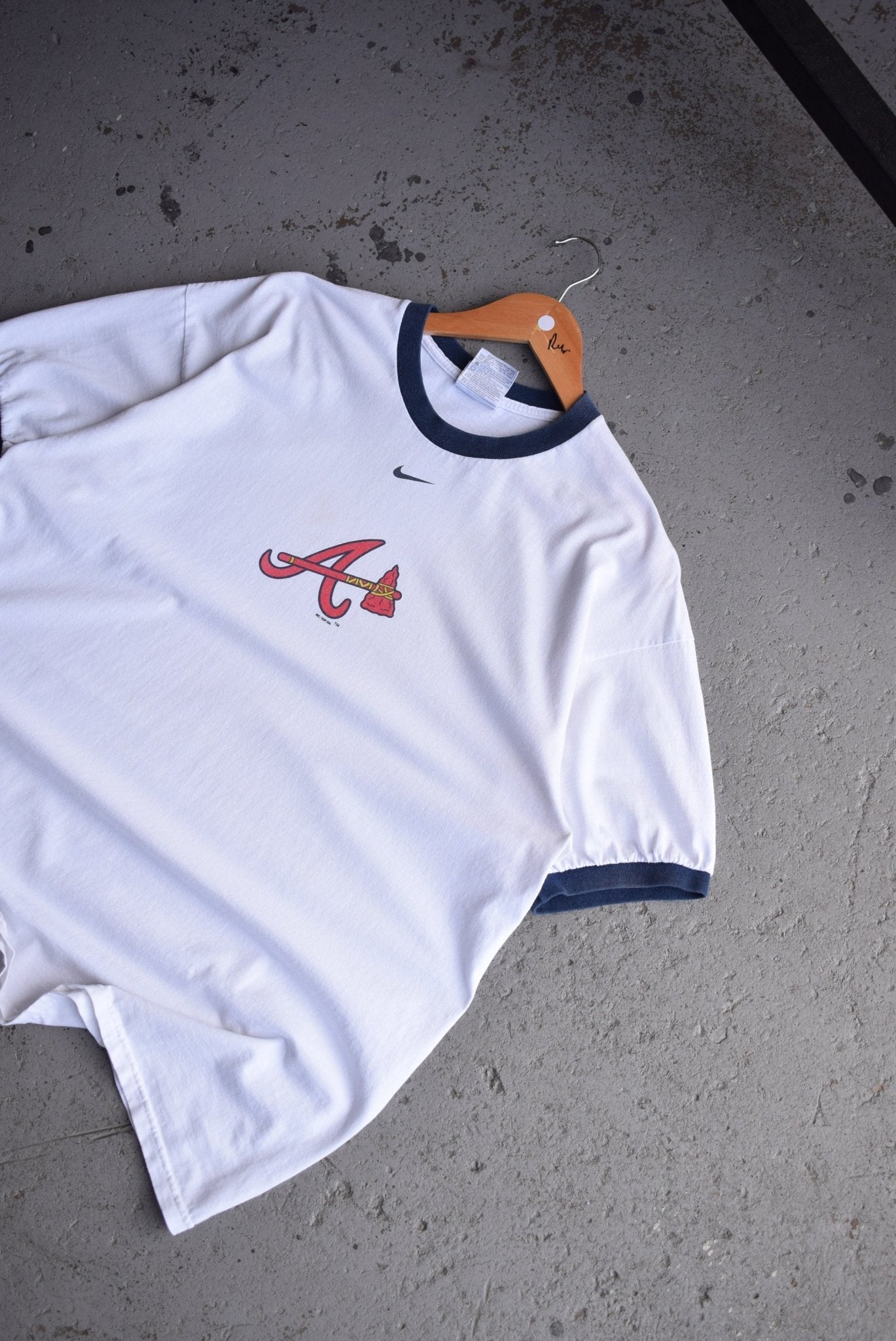 Vintage Nike x MLB Atlanta Braves tee (L) - Retrospective Store