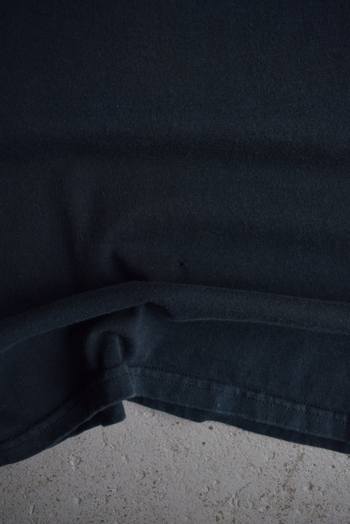 Vintage Nike x NBA Sacramento Kings Long Sleeve Tee (L) - Retrospective Store