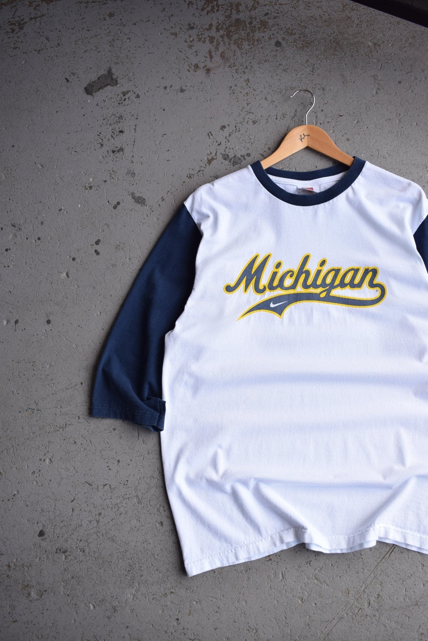 Vintage Nike x University of Michigan tee (L) - Retrospective Store