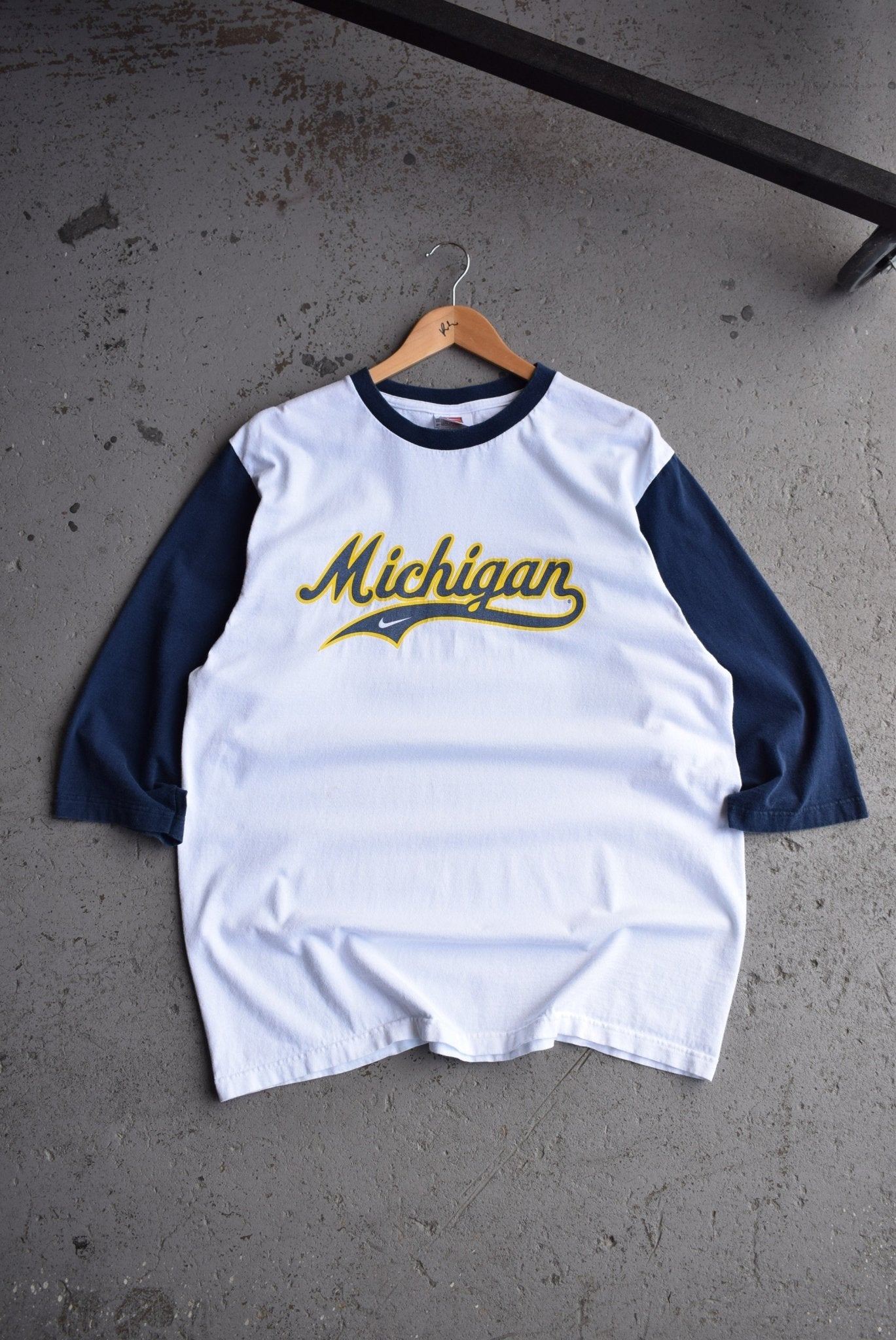 Vintage Nike x University of Michigan tee (L) - Retrospective Store