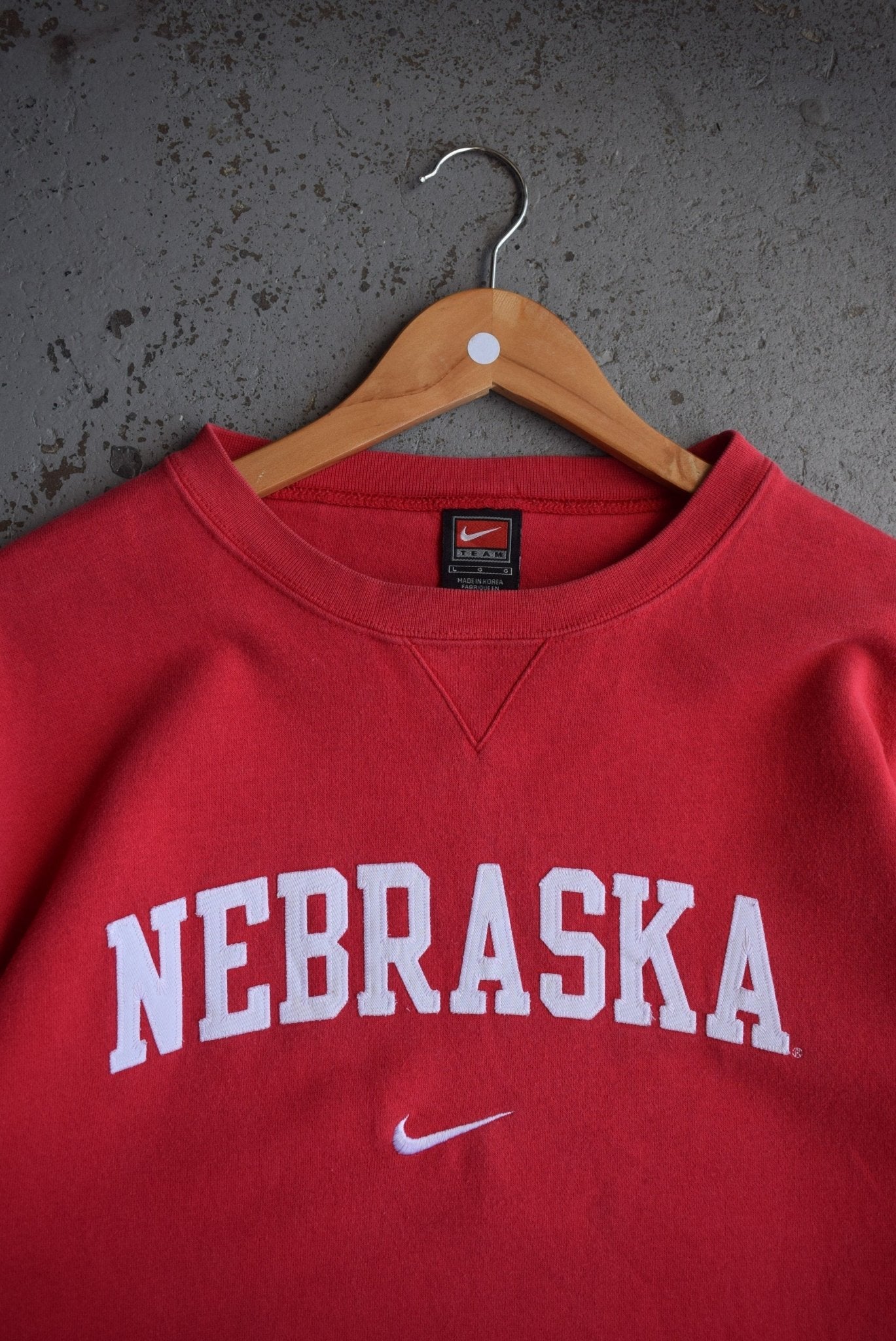 Vintage Nike x University of Nebraska Embroidered Crewneck (XL) - Retrospective Store