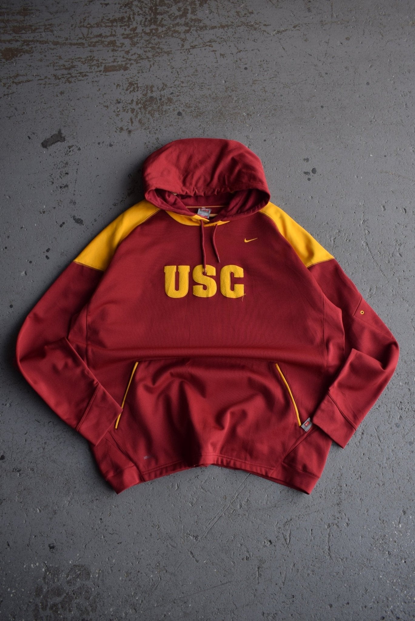 Vintage Nike x University of South California Embroidered Hoodie (XXL) - Retrospective Store