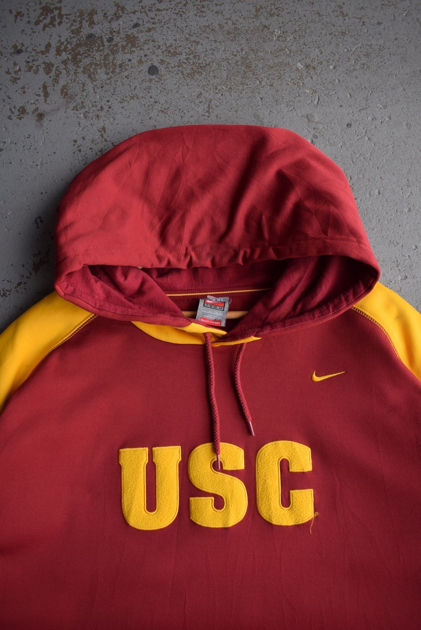 Vintage Nike x University of South California Embroidered Hoodie (XXL) - Retrospective Store