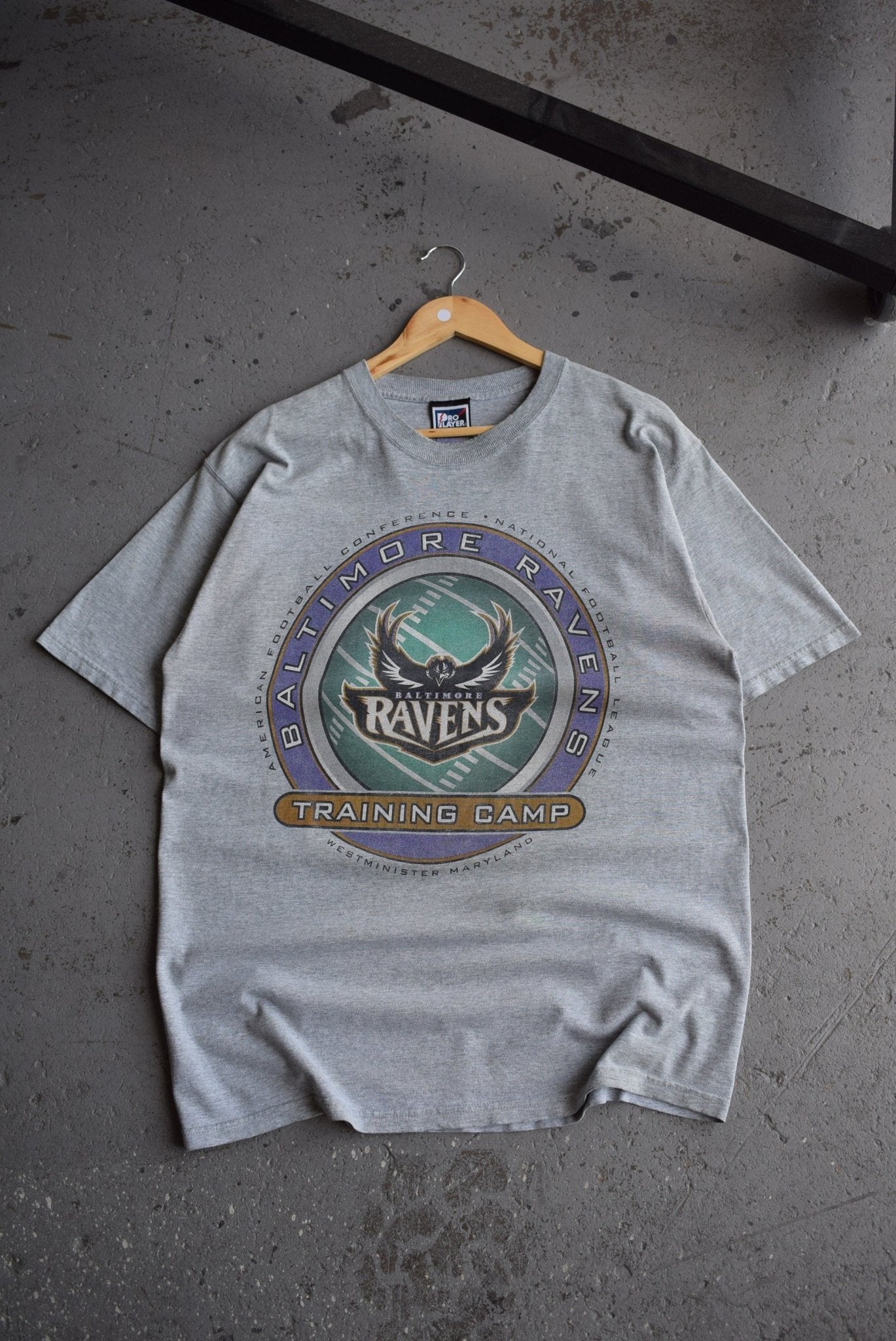Vintage Pro Player NFL Baltimore Ravens Training Camp Tee (XL) - Retrospective Store