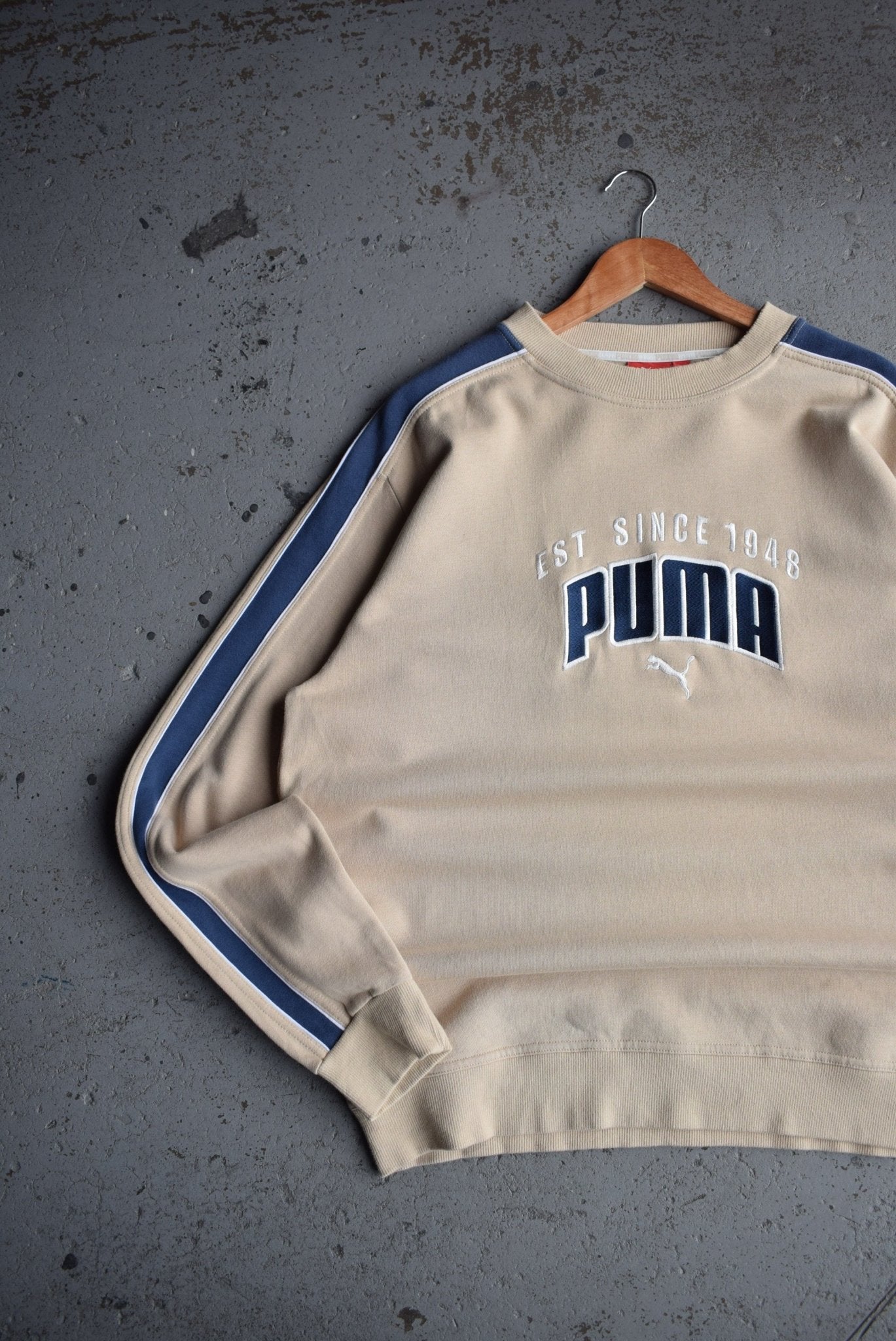 Vintage Puma Embroidered Spellout Crewneck (L) - Retrospective Store