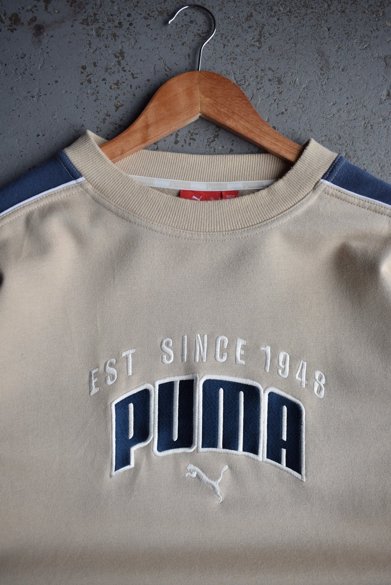 Vintage Puma Embroidered Spellout Crewneck (L) - Retrospective Store