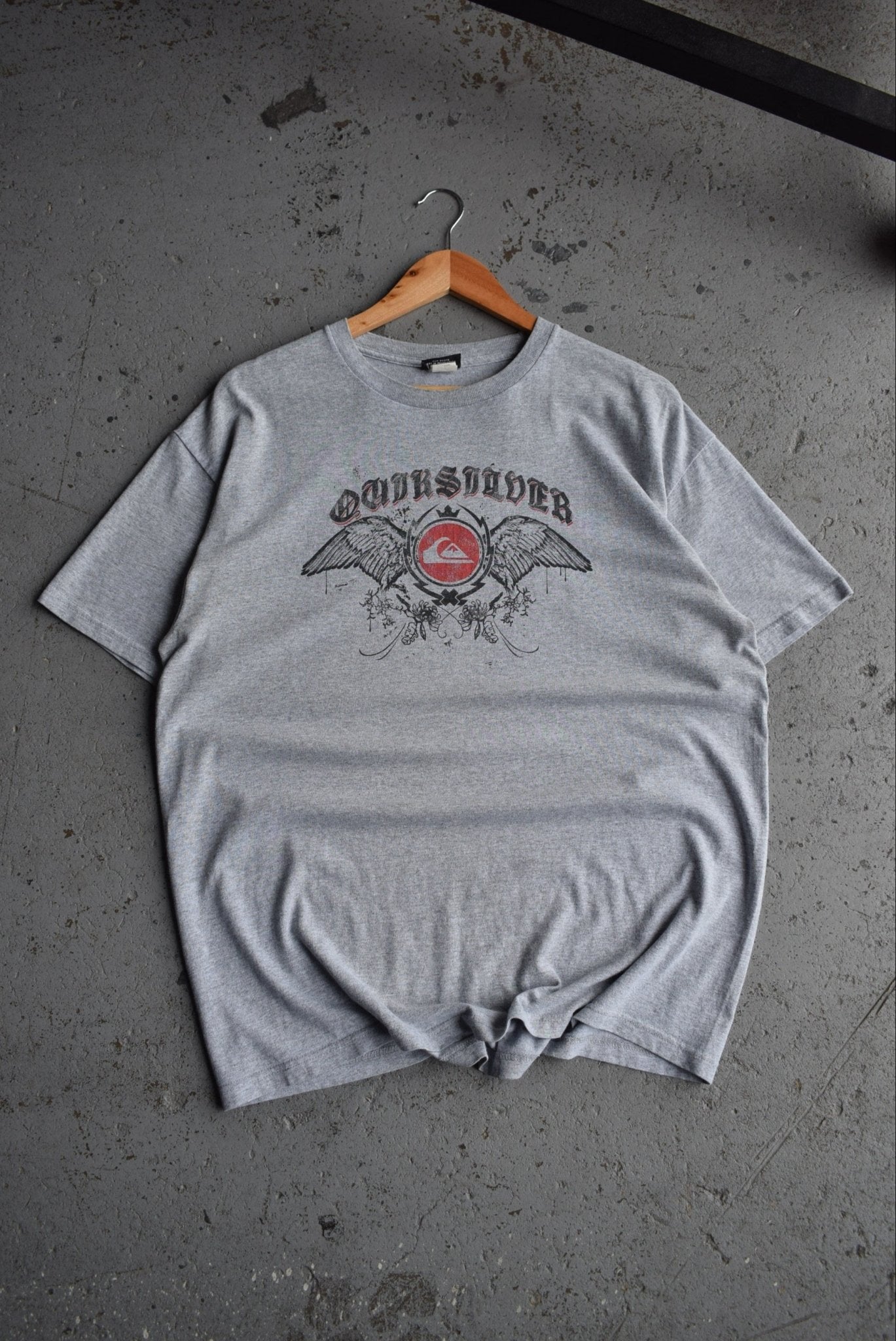 Vintage Quiksilver Spellout Tee (L) - Retrospective Store