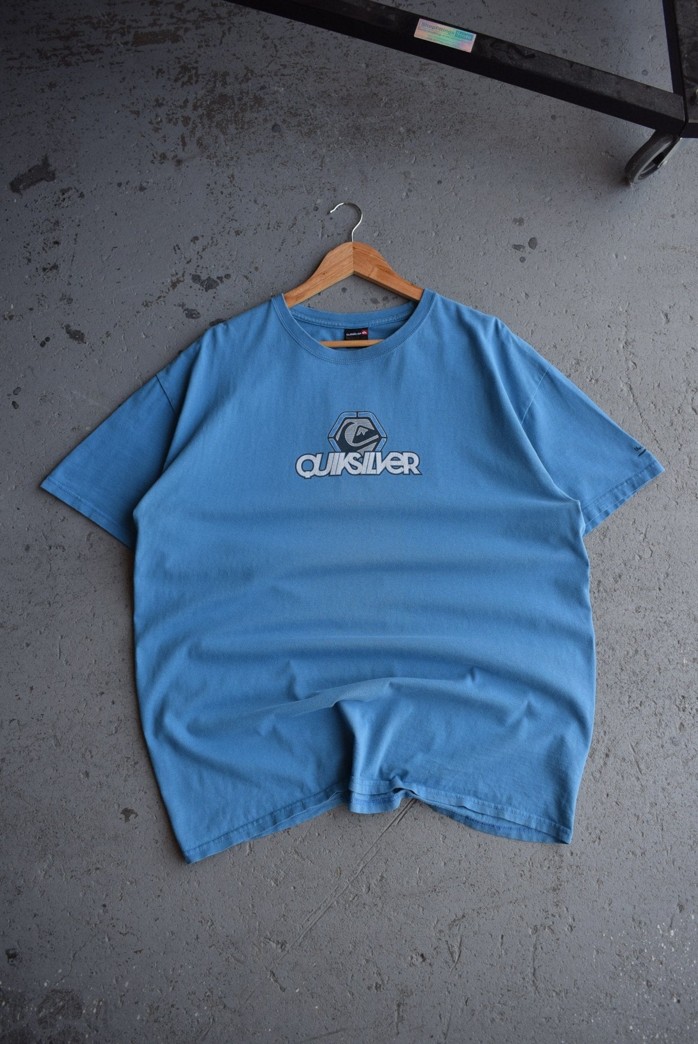 Vintage Quiksilver Spellout Tee (XL) - Retrospective Store