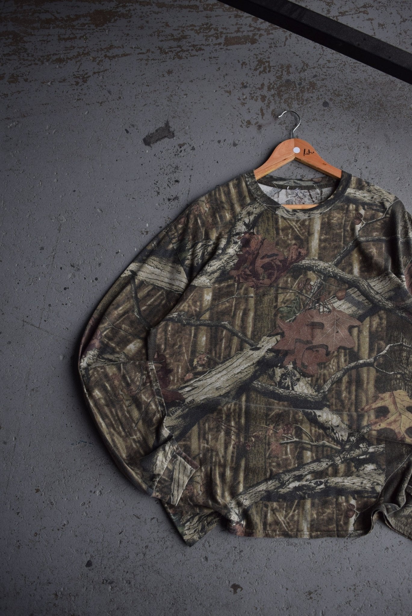 Vintage Realtree Long Sleeve Tee (L) - Retrospective Store