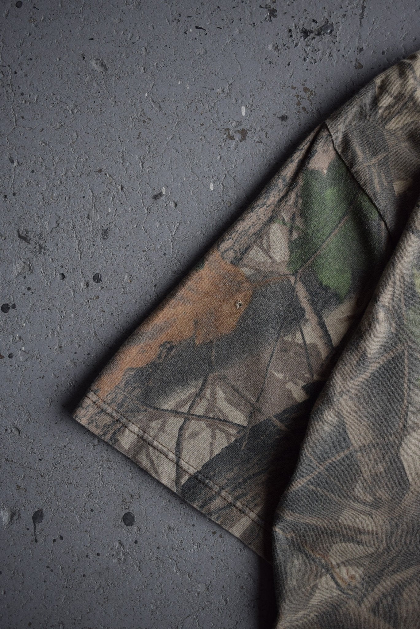 Vintage Realtree Pocket Tee (L) - Retrospective Store