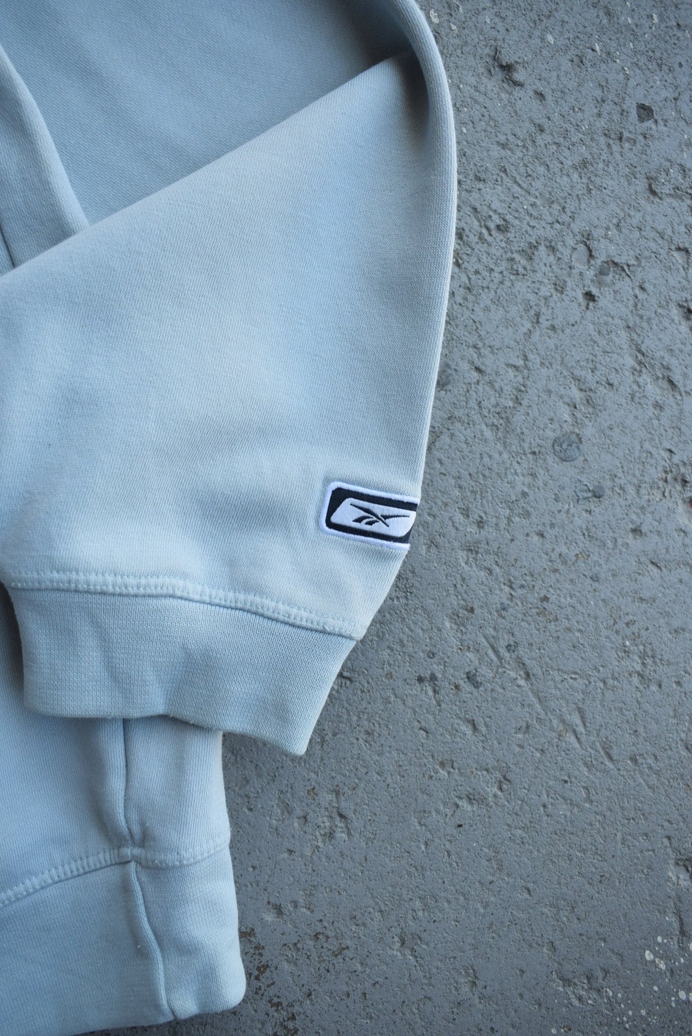 Vintage Reebok Classic Logo Embroidered Crewneck (M/L) - Retrospective Store