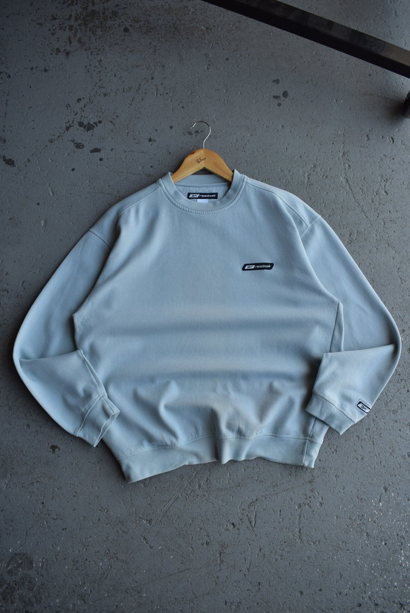 Vintage Reebok Classic Logo Embroidered Crewneck (M/L) - Retrospective Store