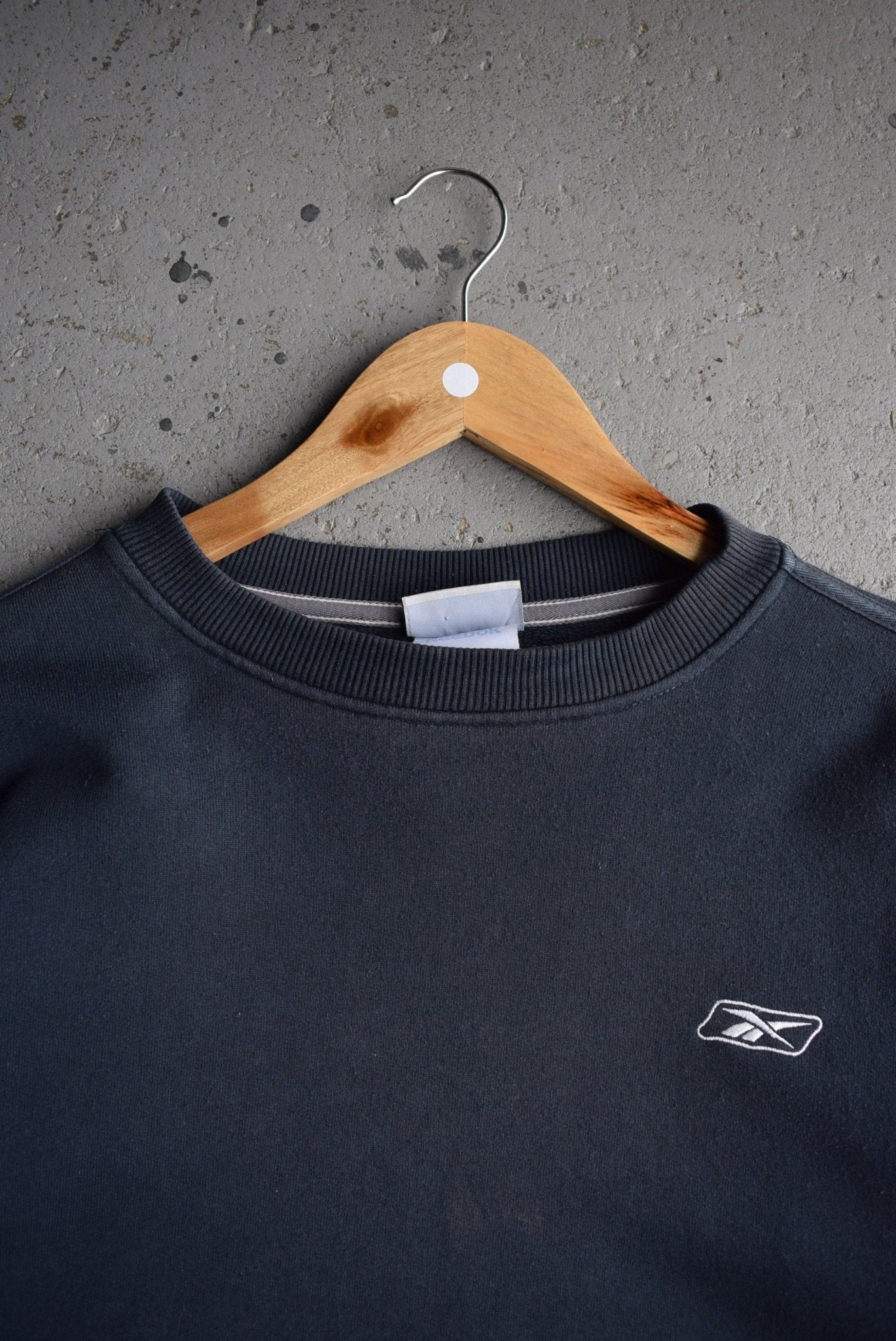 Vintage Reebok Classic Logo Embroidered Crewneck (XXL) - Retrospective Store