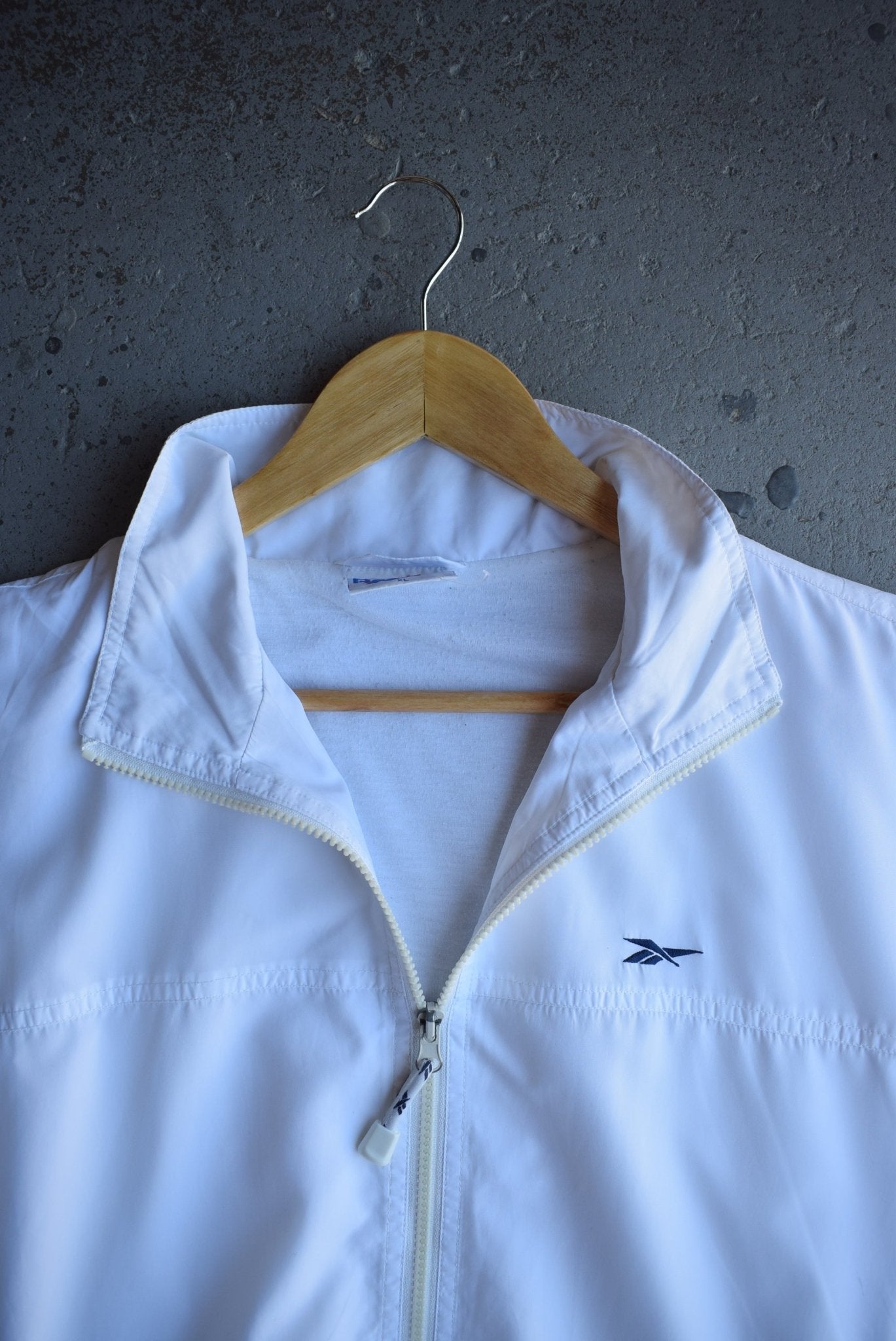 Vintage Reebok Classic Logo Embroidered Jacket (M/L) - Retrospective Store