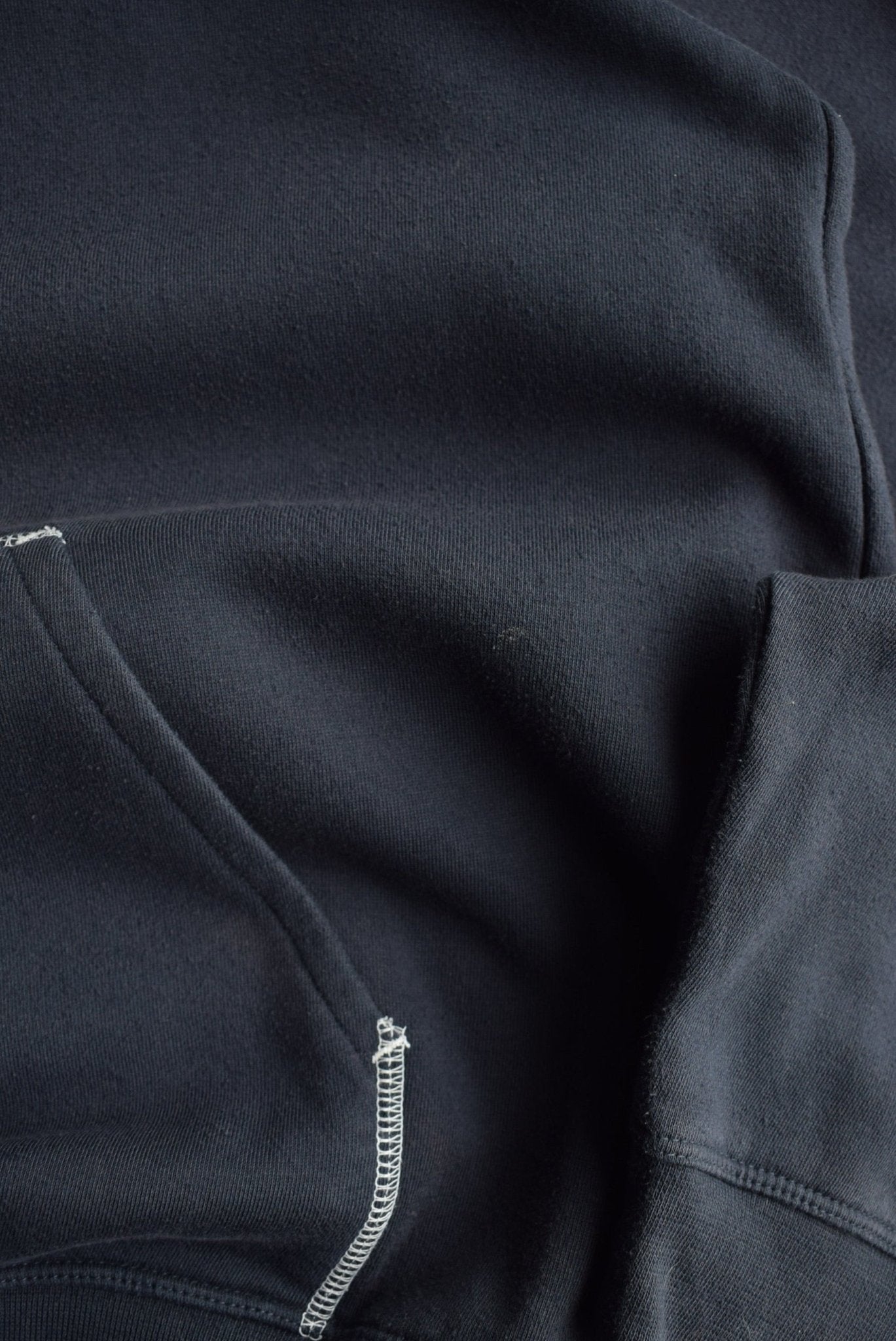 Vintage Reebok Classic Logo Hoodie (L) - Retrospective Store