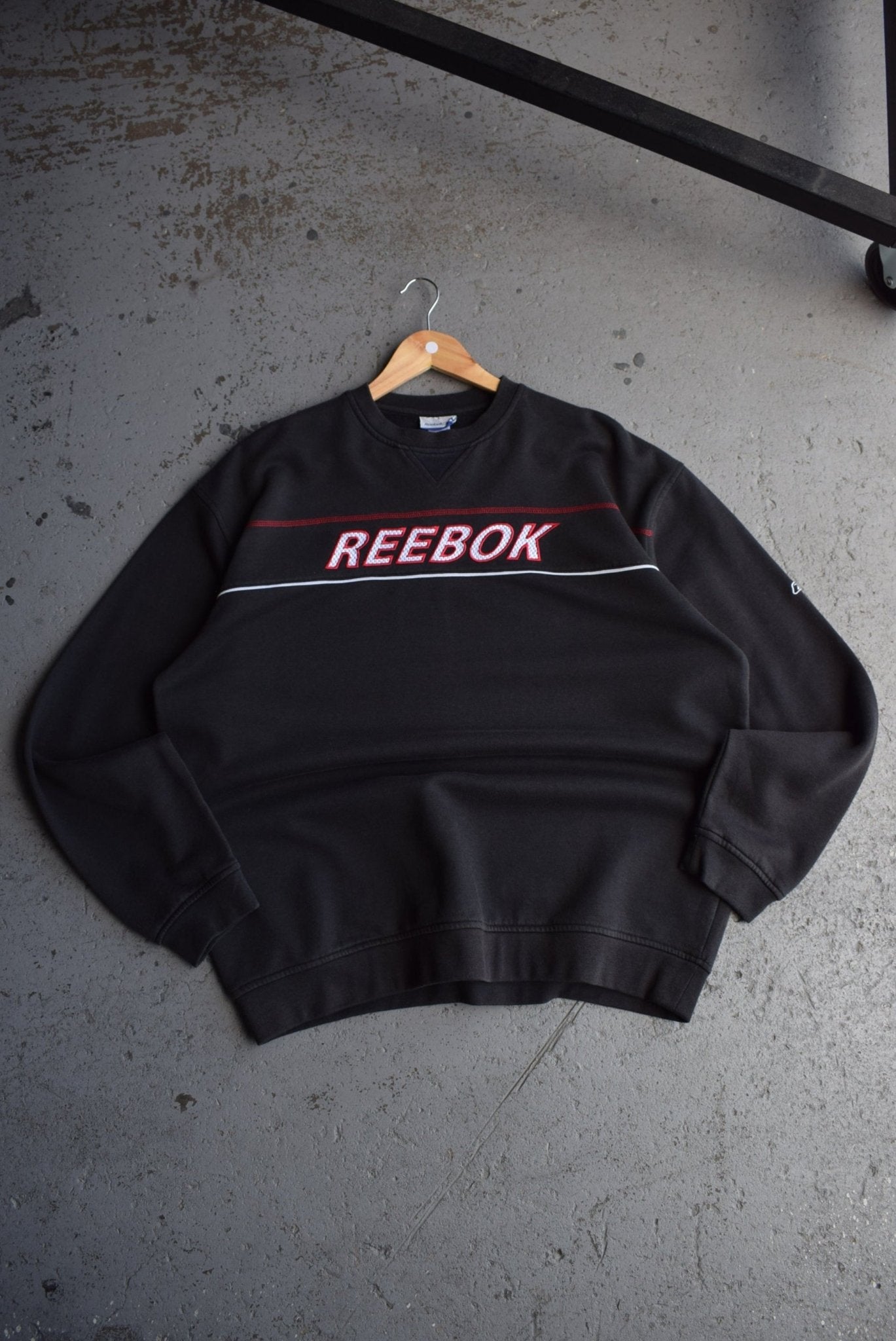 Vintage Reebok Embroidered Spellout Crewneck (XL) - Retrospective Store
