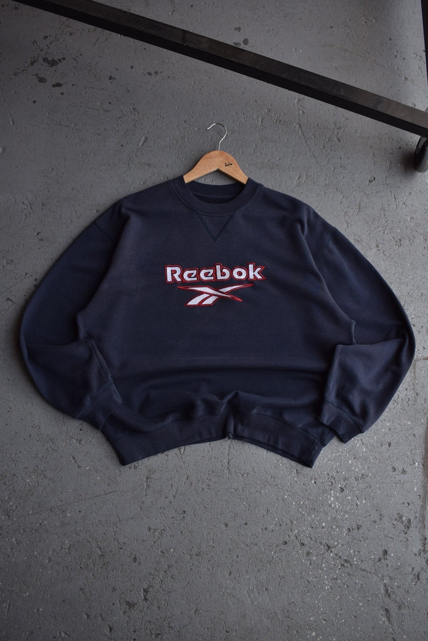 Vintage Reebok Spellout Embroidered Crewneck (M) - Retrospective Store