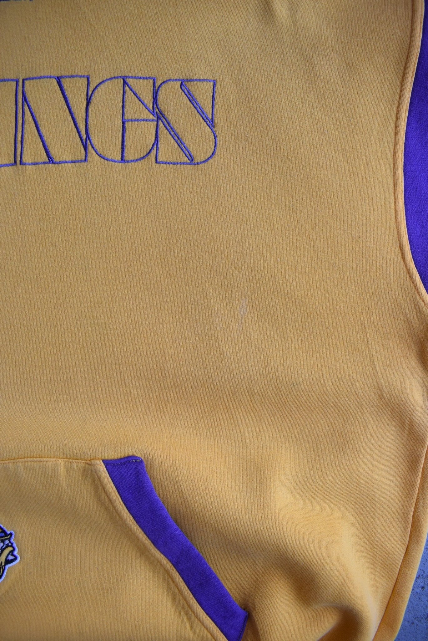 Vintage Reebok x NFL Minnesota Vikings Embroidered Hoodie (XL) - Retrospective Store