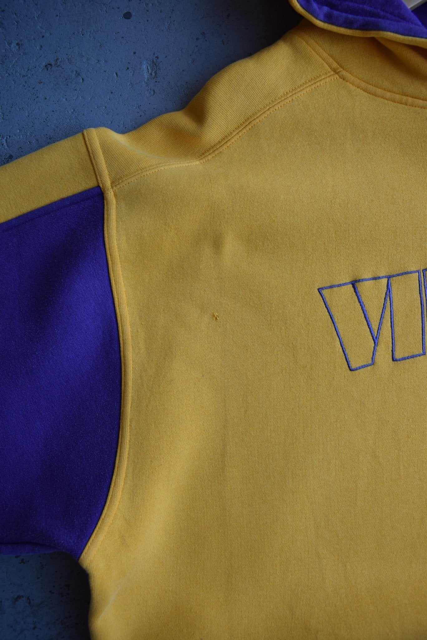 Vintage Reebok x NFL Minnesota Vikings Embroidered Hoodie (XL) - Retrospective Store