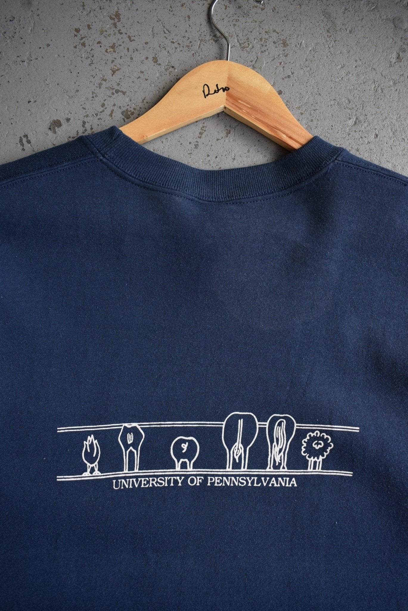 Vintage Russell Athletic x School of Veterinary Medicine Crewneck (XXL) - Retrospective Store