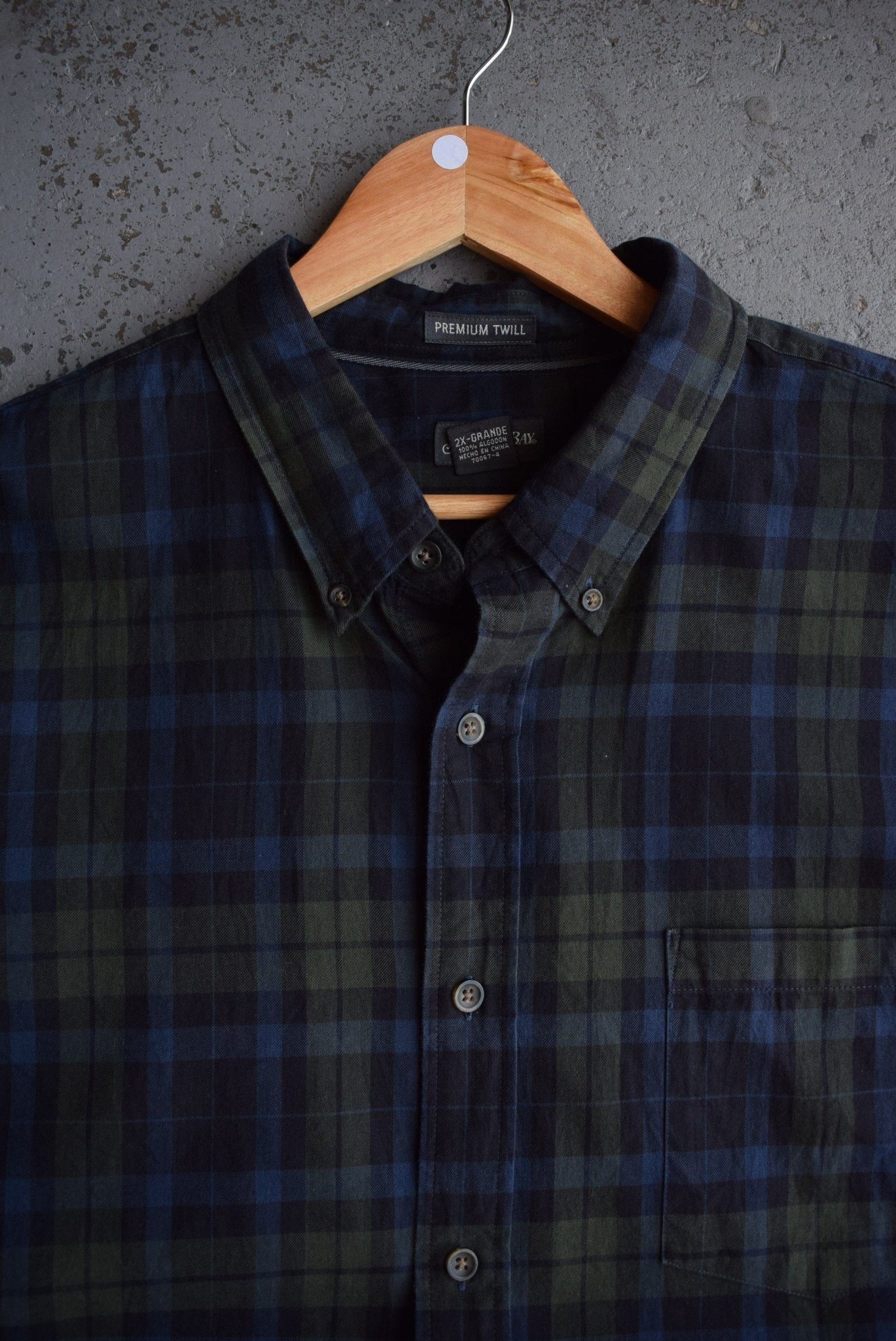 Vintage St. Johns Bay Cropped Button Up (XXL) - Retrospective Store