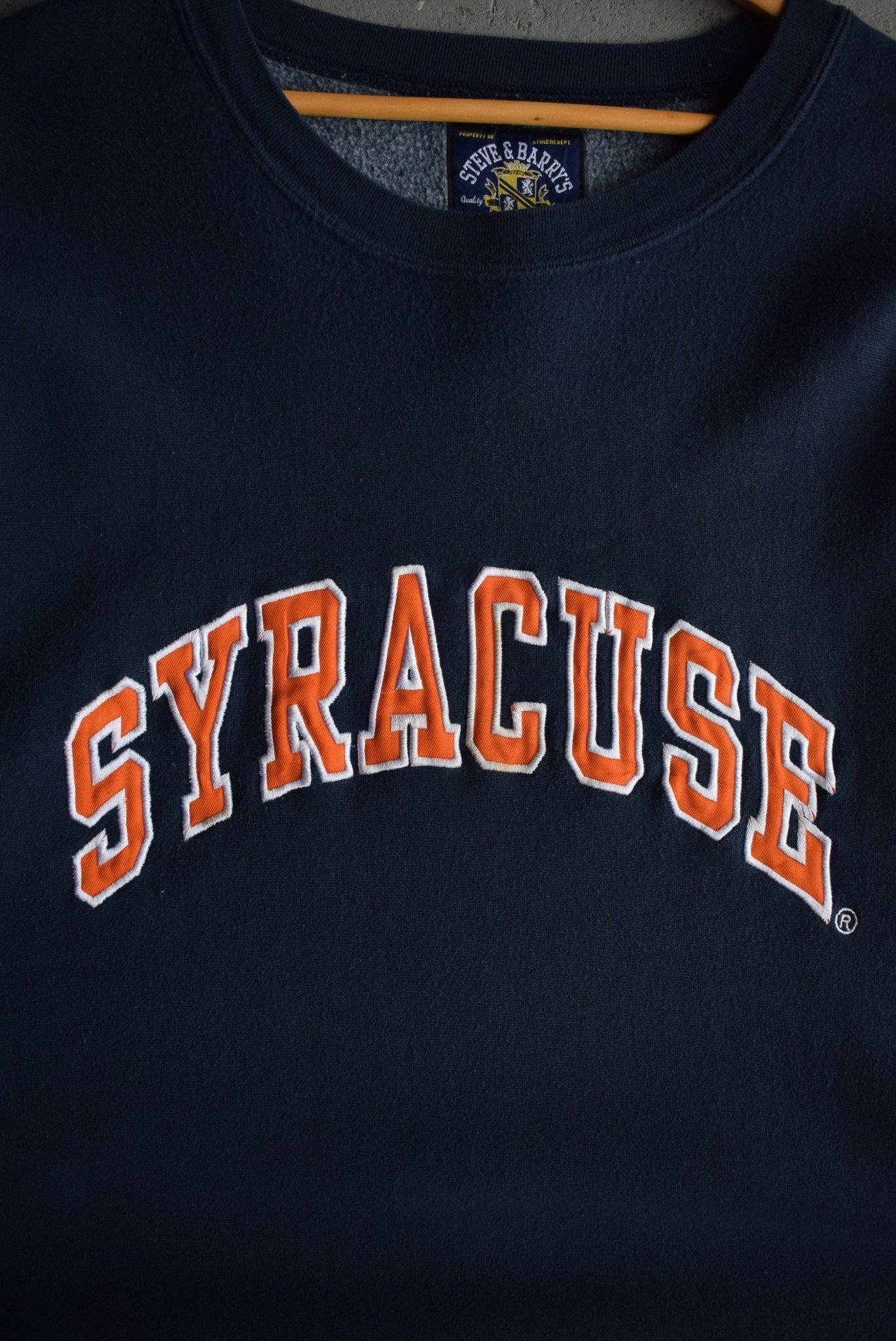 Vintage Syracuse University Embroidered Crewneck (XXL) - Retrospective Store