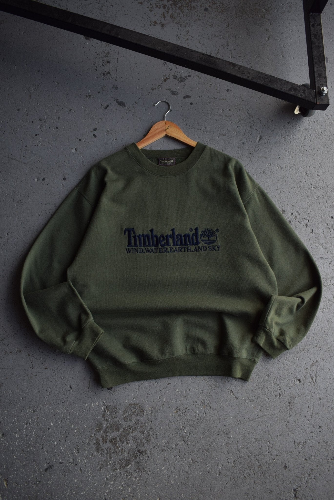 Vintage Timberland Weathergear Spellout Embroidered Crewneck (M/L) - Retrospective Store
