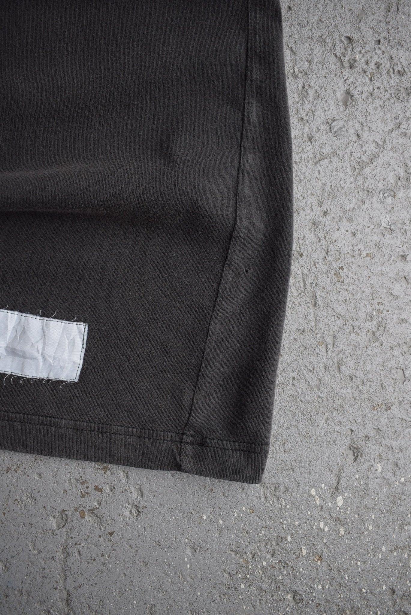 Vintage Tommy Hilfiger Jeans Spellout Tee (XL) - Retrospective Store