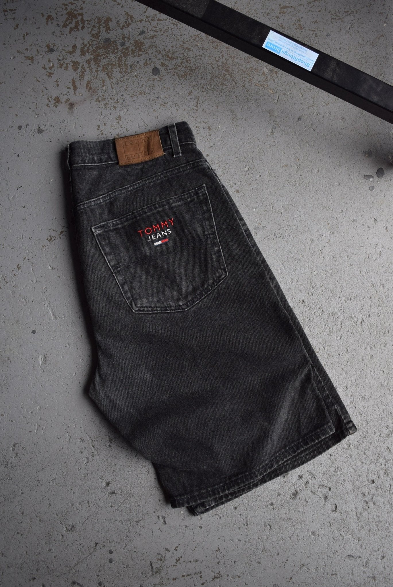 Vintage Tommy Hilfiger Jorts (34) - Retrospective Store