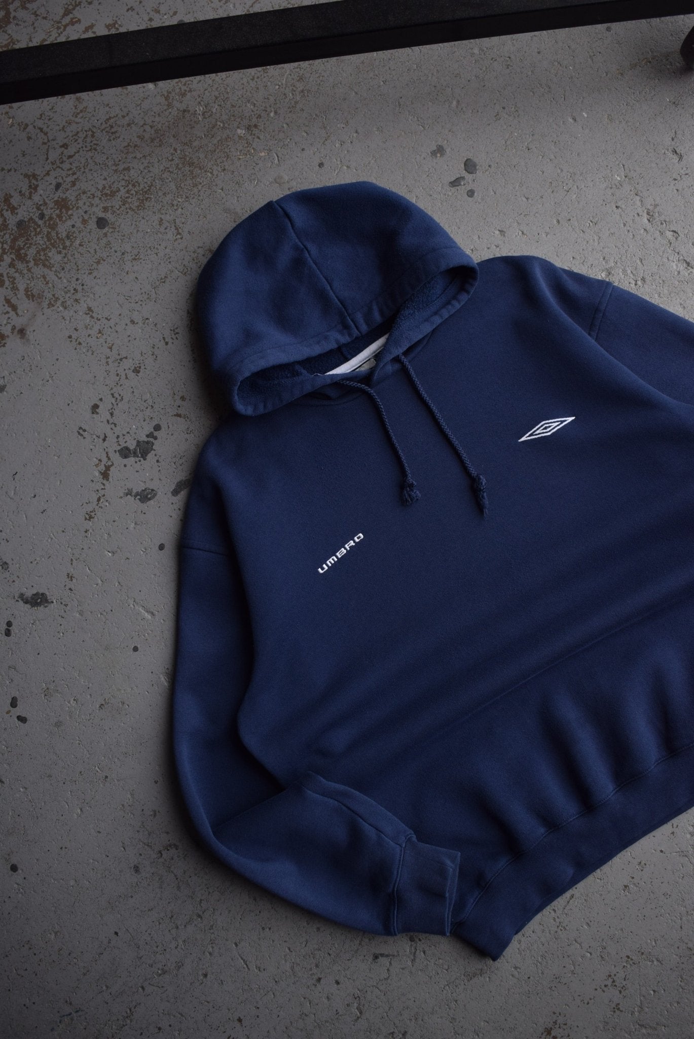 Vintage Umbro Classic Logo Embroidered Hoodie (M) - Retrospective Store