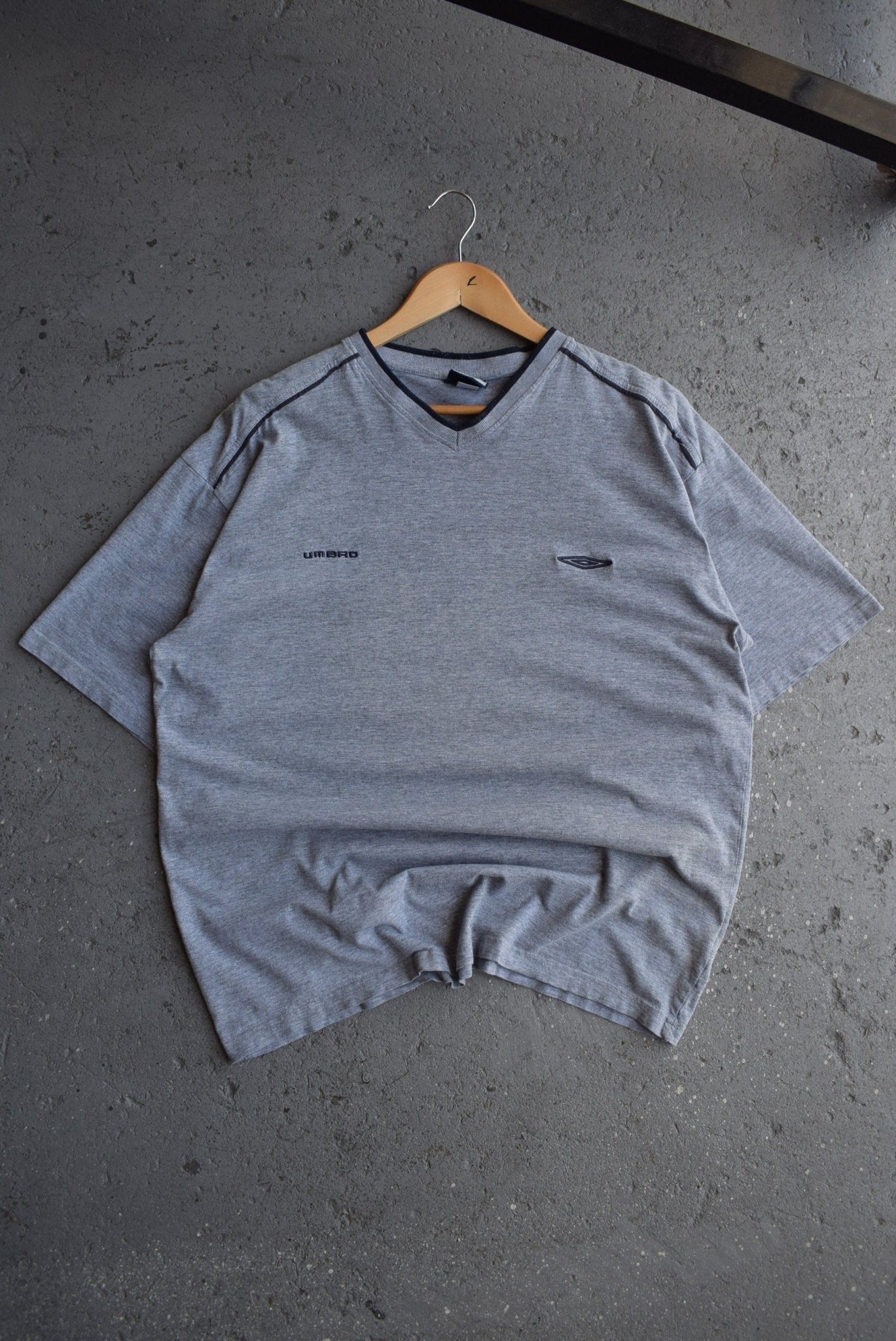 Vintage Umbro Classic Logo Embroidered Tee (XL) - Retrospective Store
