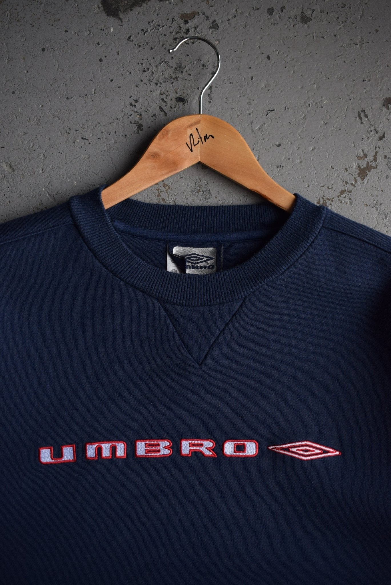 Vintage Umbro Embroidered Spellout Crewneck (L) - Retrospective Store