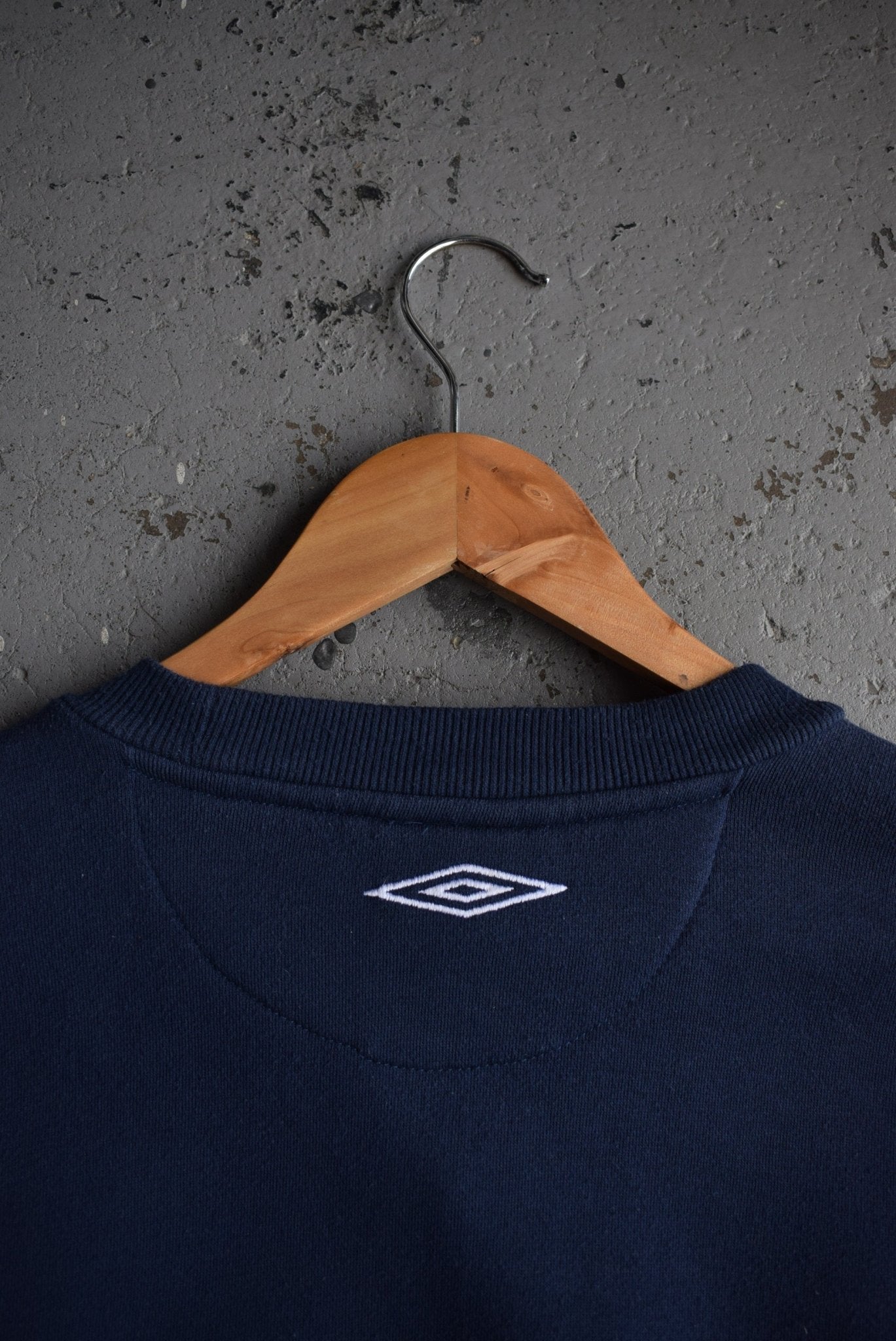 Vintage Umbro Embroidered Spellout Crewneck (L) - Retrospective Store